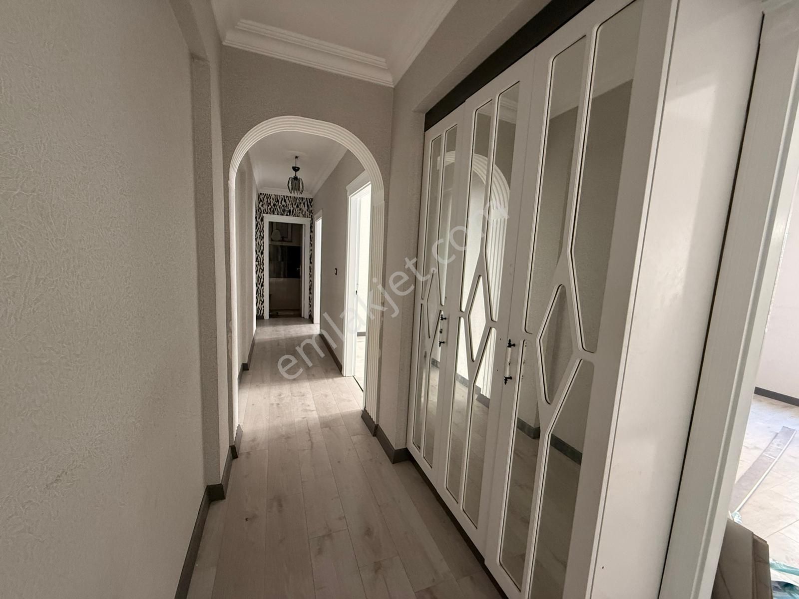 Esertepe Dilek Cami Yakını Kat Konumunda 3+1 Yapılı Daire! - Görsel 30