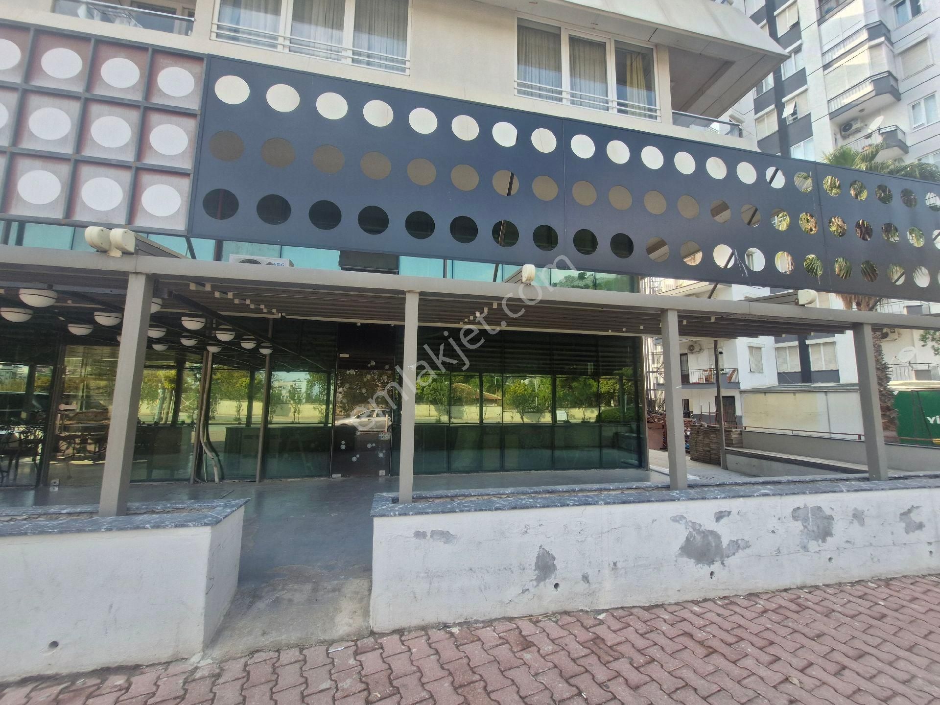 300m2 3 Katlı Depolu Asmakatli Dukkan Cad Uzerinde