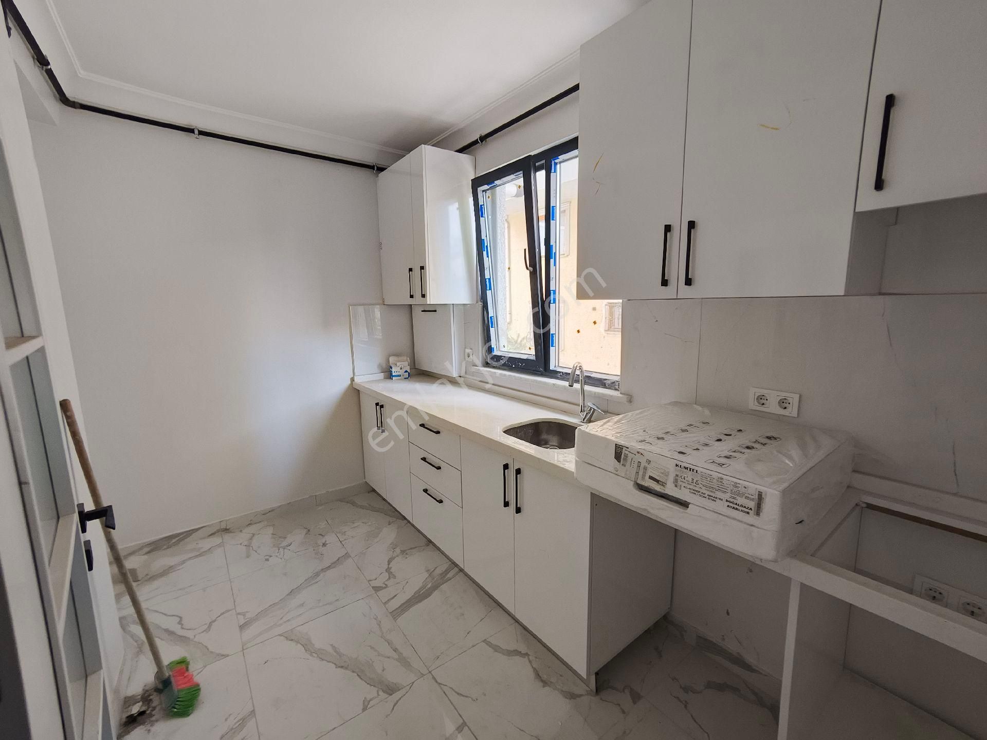 Güneyden Metroya 5 Dakika Yürüme 1+1.65m2 Kiralık Daire - Görsel 5