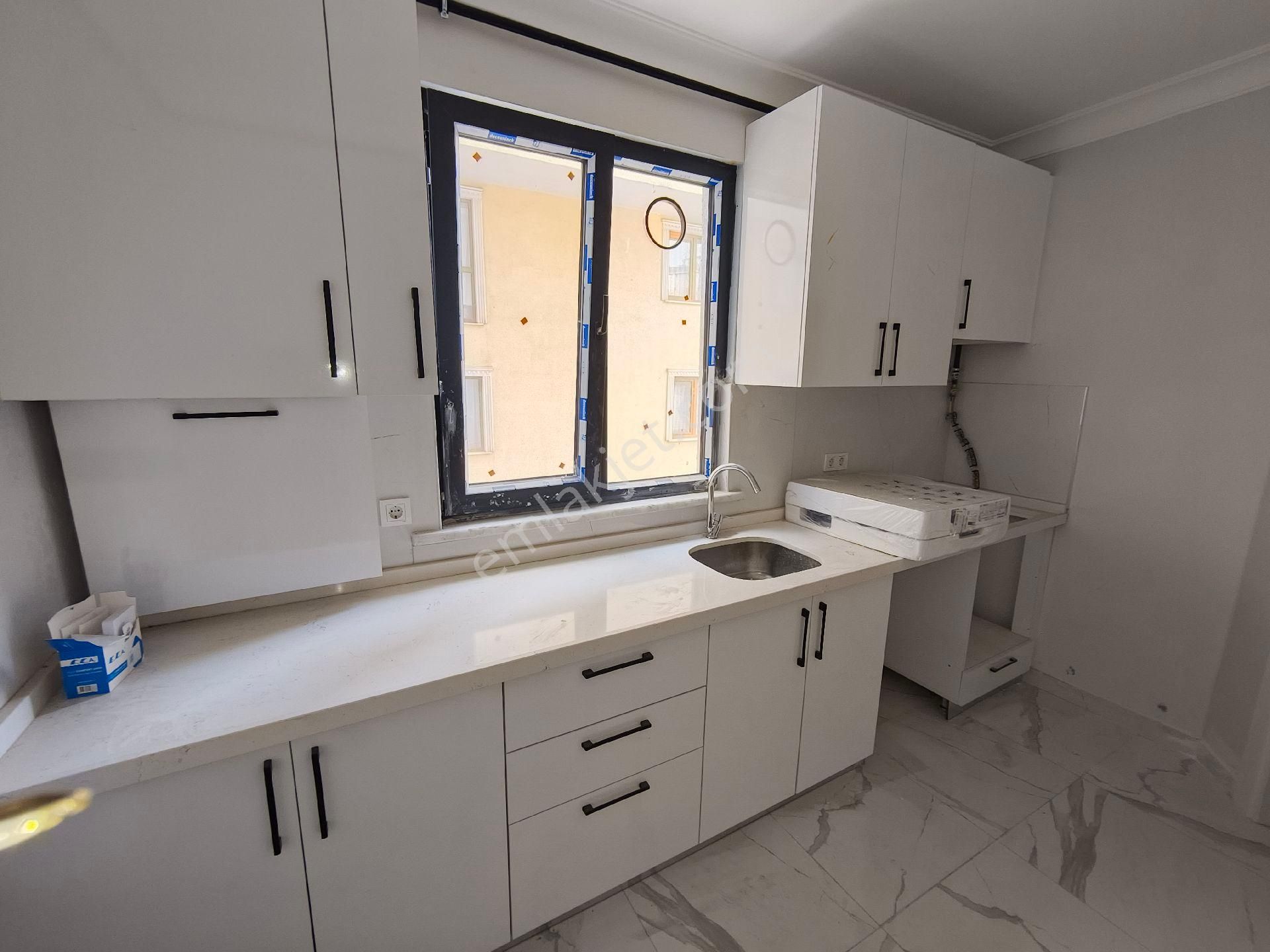 Güneyden Metroya 5 Dakika Yürüme 1+1.65m2 Kiralık Daire - Görsel 2