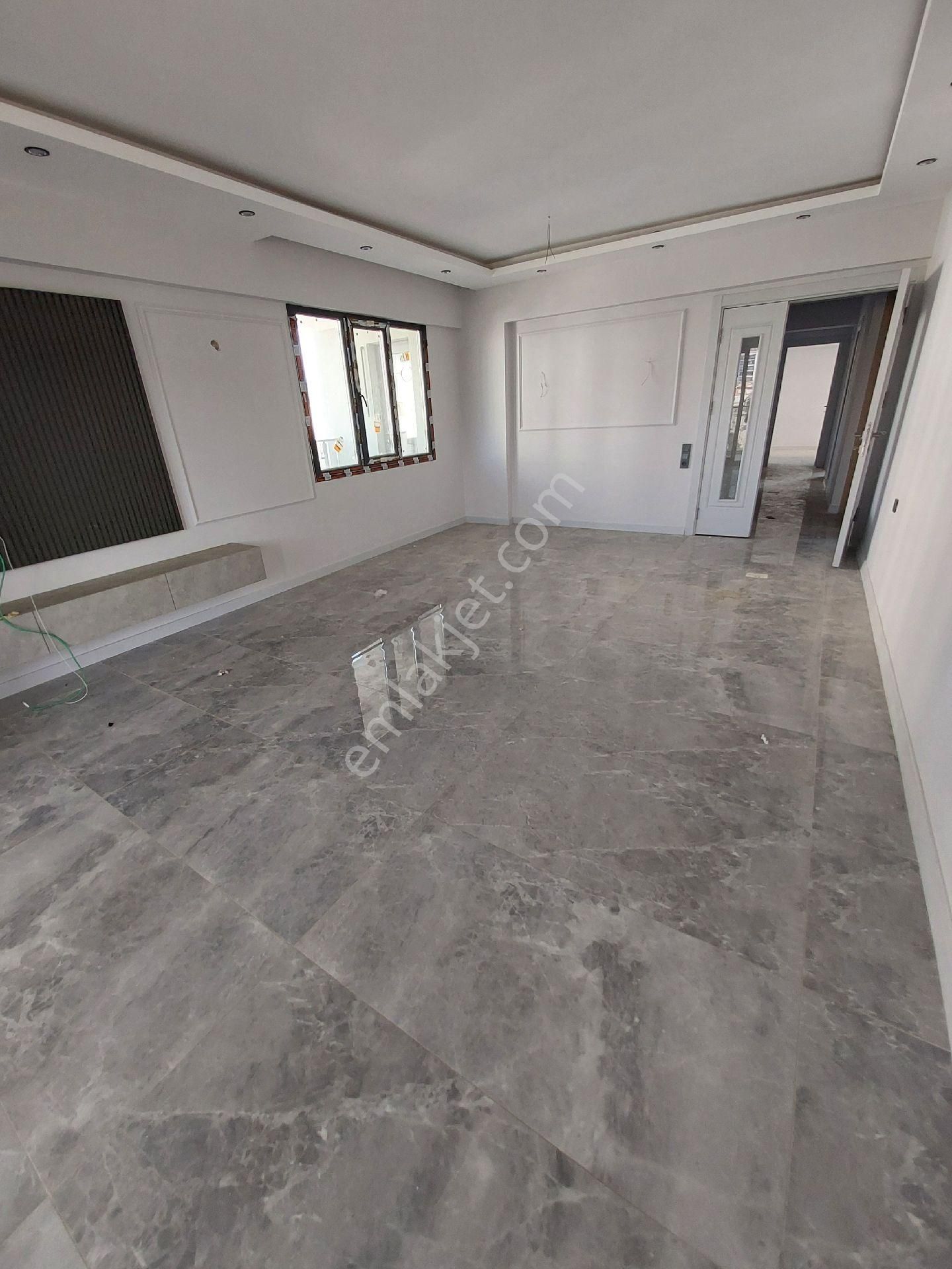 Doğru Gayrimenkulden Zafer Mahallesinde 170 Metrekare Lüks Daireler - Görsel 16