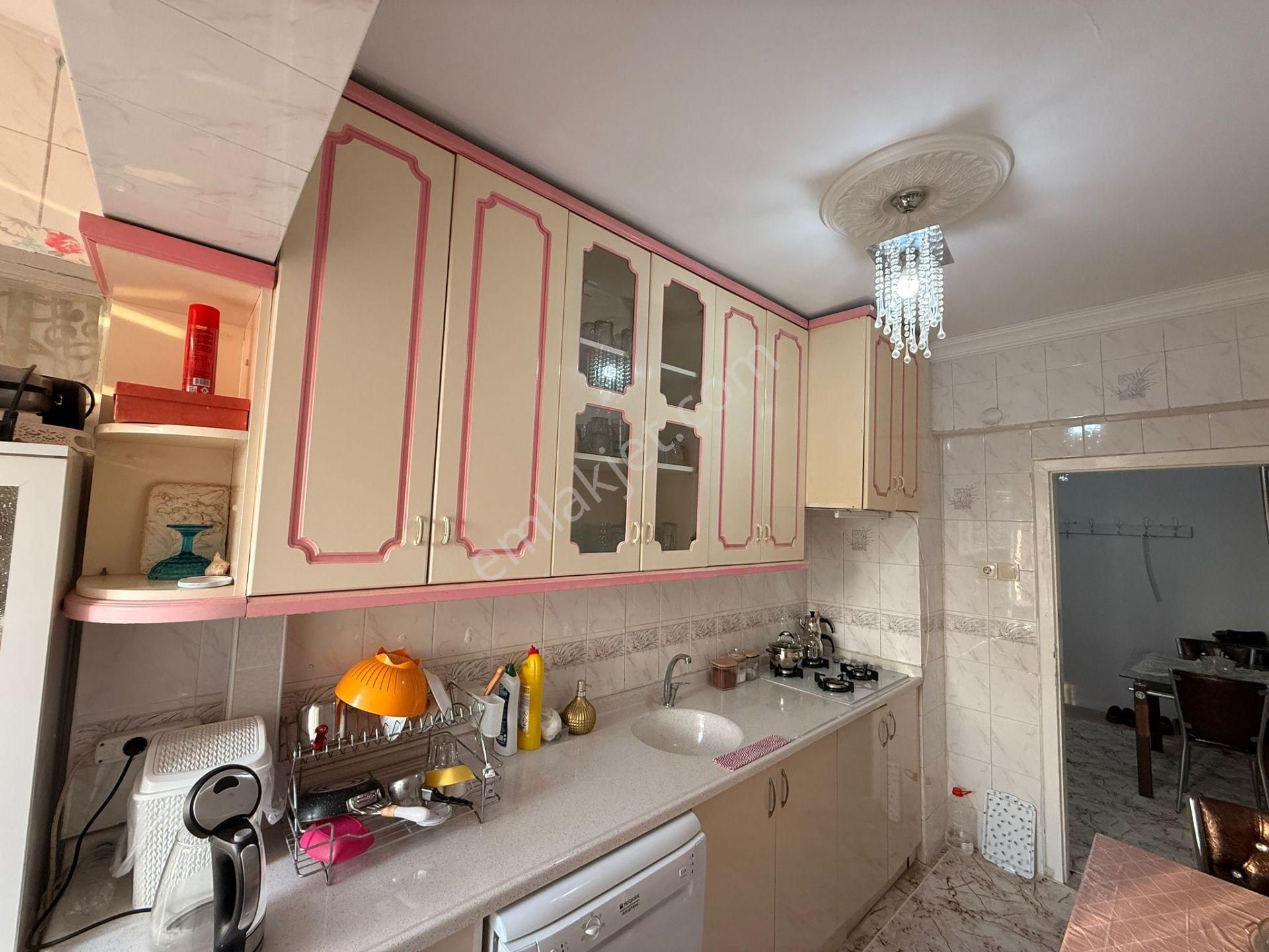 Acil Satılık Bakımlı İboosman Cad Yakını 2350000 Tl.. - Görsel 1