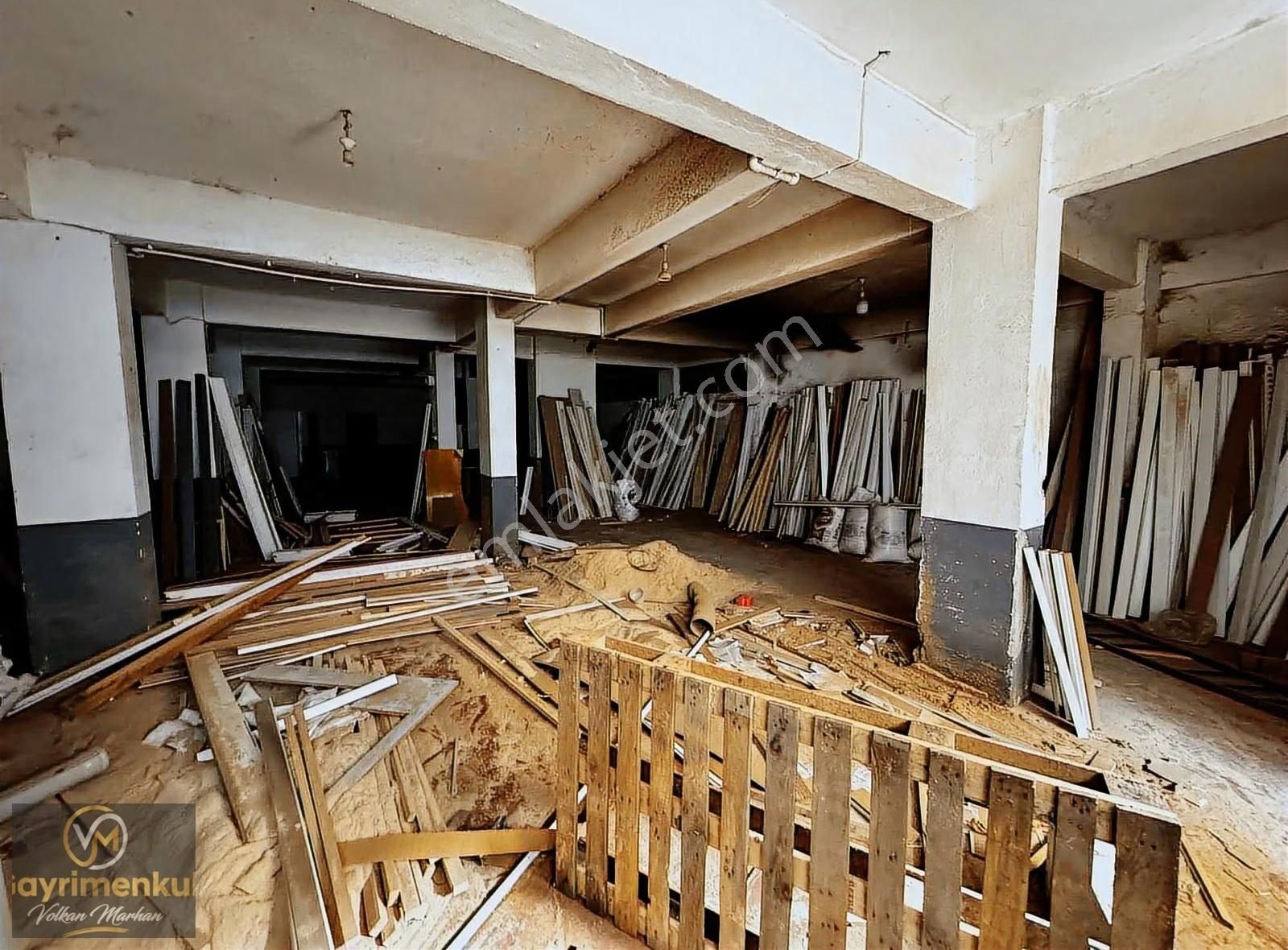 Pendik Velibaba Mh Kiralık 350m2 Depo Dükkan İmalthane - Görsel 4