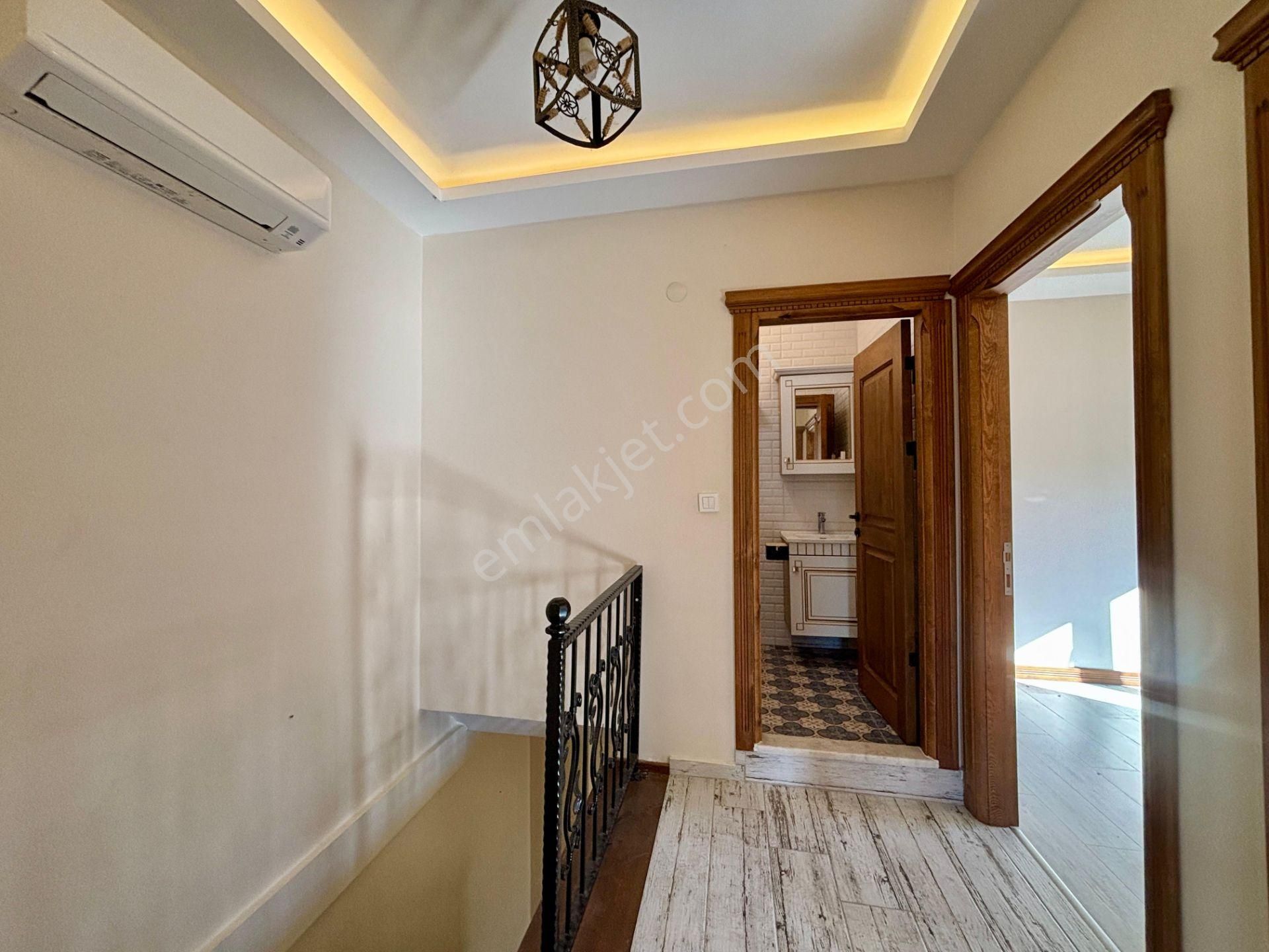 Cb King'den Altınova'da 3+1 Satılık Müstakil Taş Ev - Görsel 22