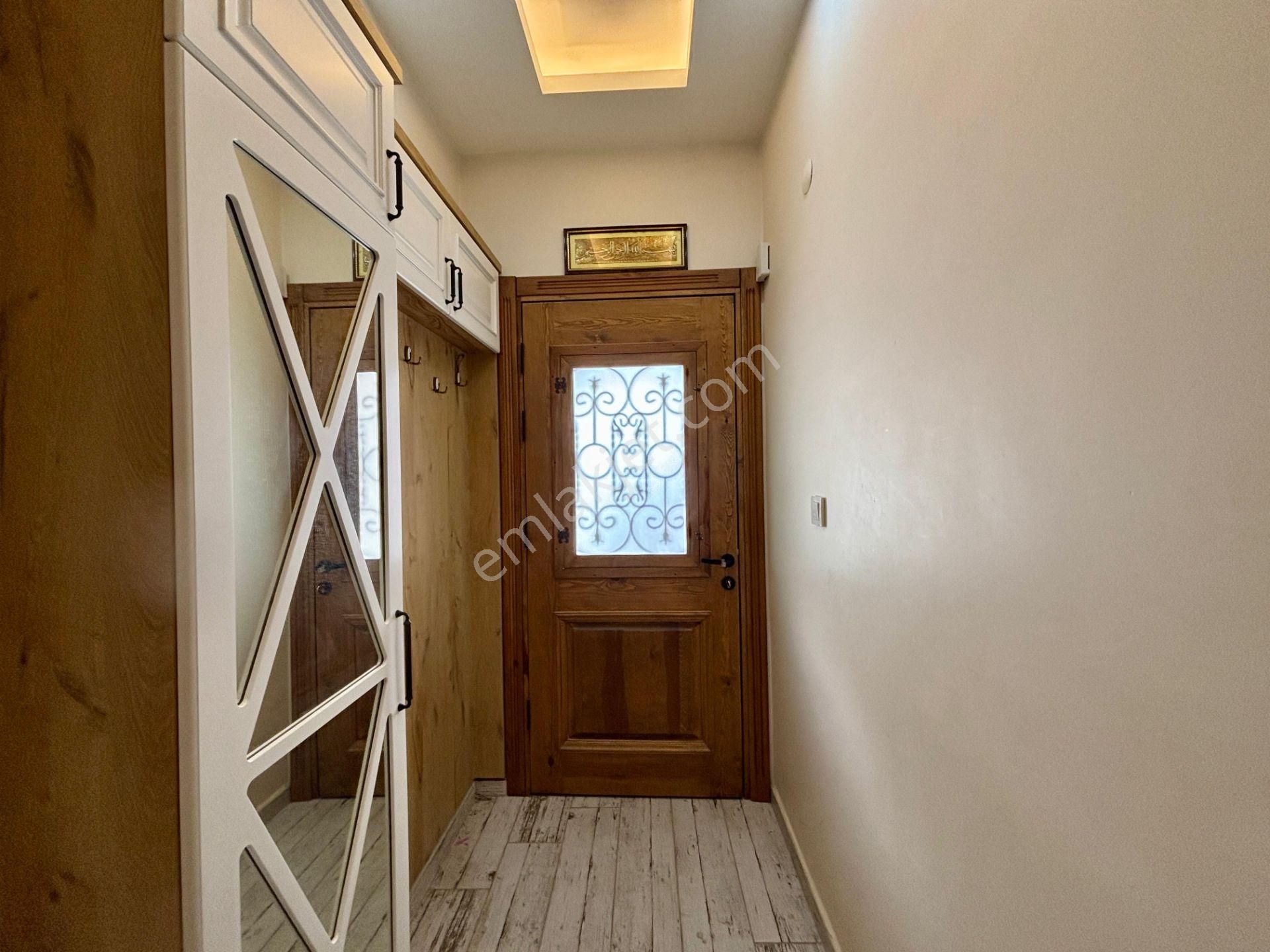 Cb King'den Altınova'da 3+1 Satılık Müstakil Taş Ev - Görsel 6