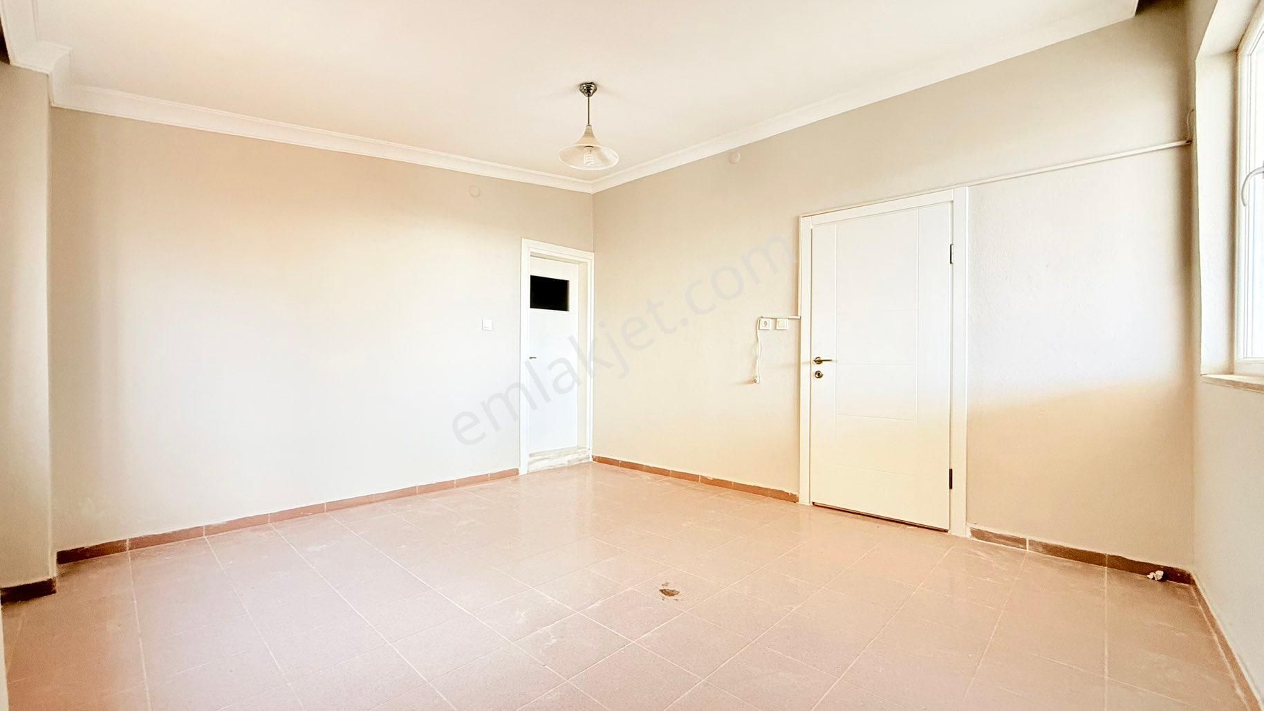 Didim Merkezde Kent Meydanında 2+1 Geniş Teraslı Masrafsız Daire - Yazlık - Görsel 26