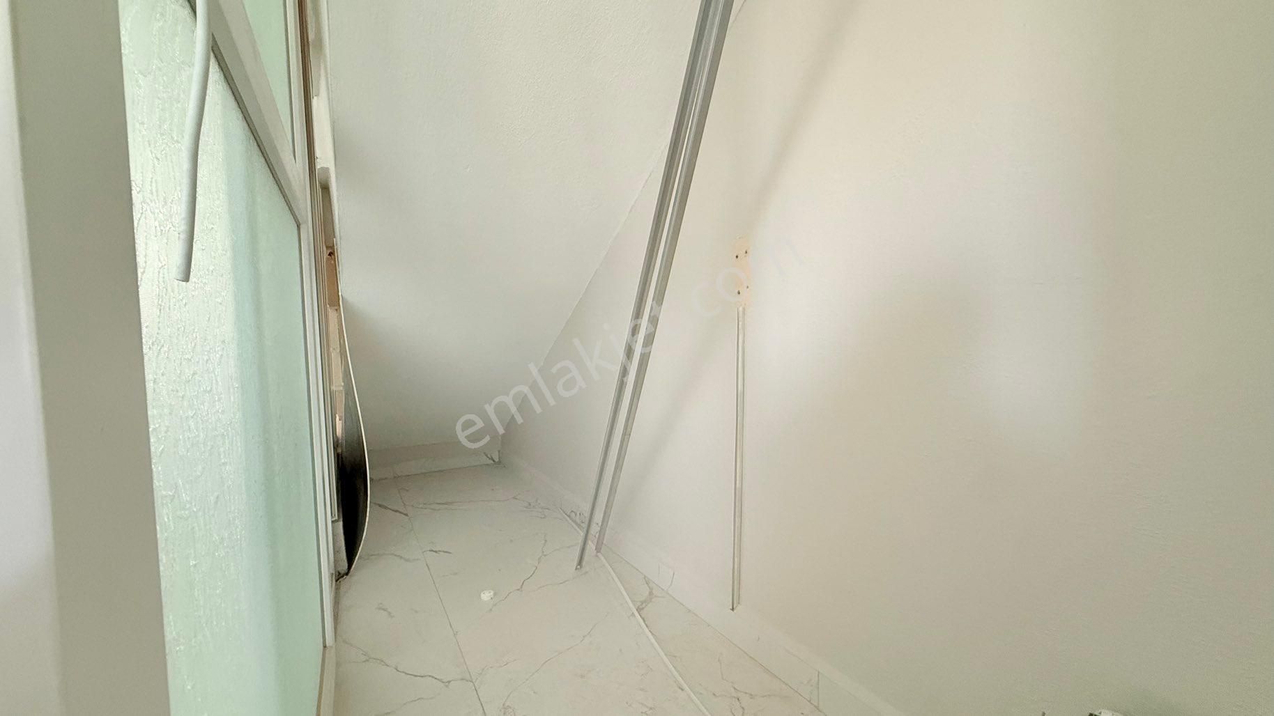 Didim Merkezde Kent Meydanında 2+1 Geniş Teraslı Masrafsız Daire - Yazlık - Görsel 22