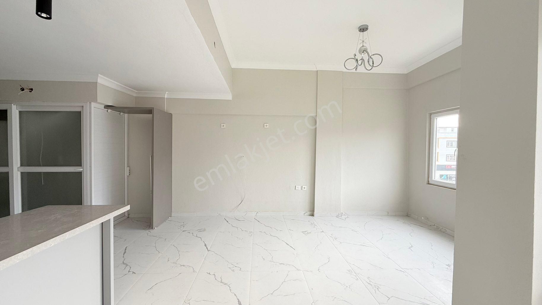 Didim Merkezde Kent Meydanında 2+1 Geniş Teraslı Masrafsız Daire - Yazlık - Görsel 16