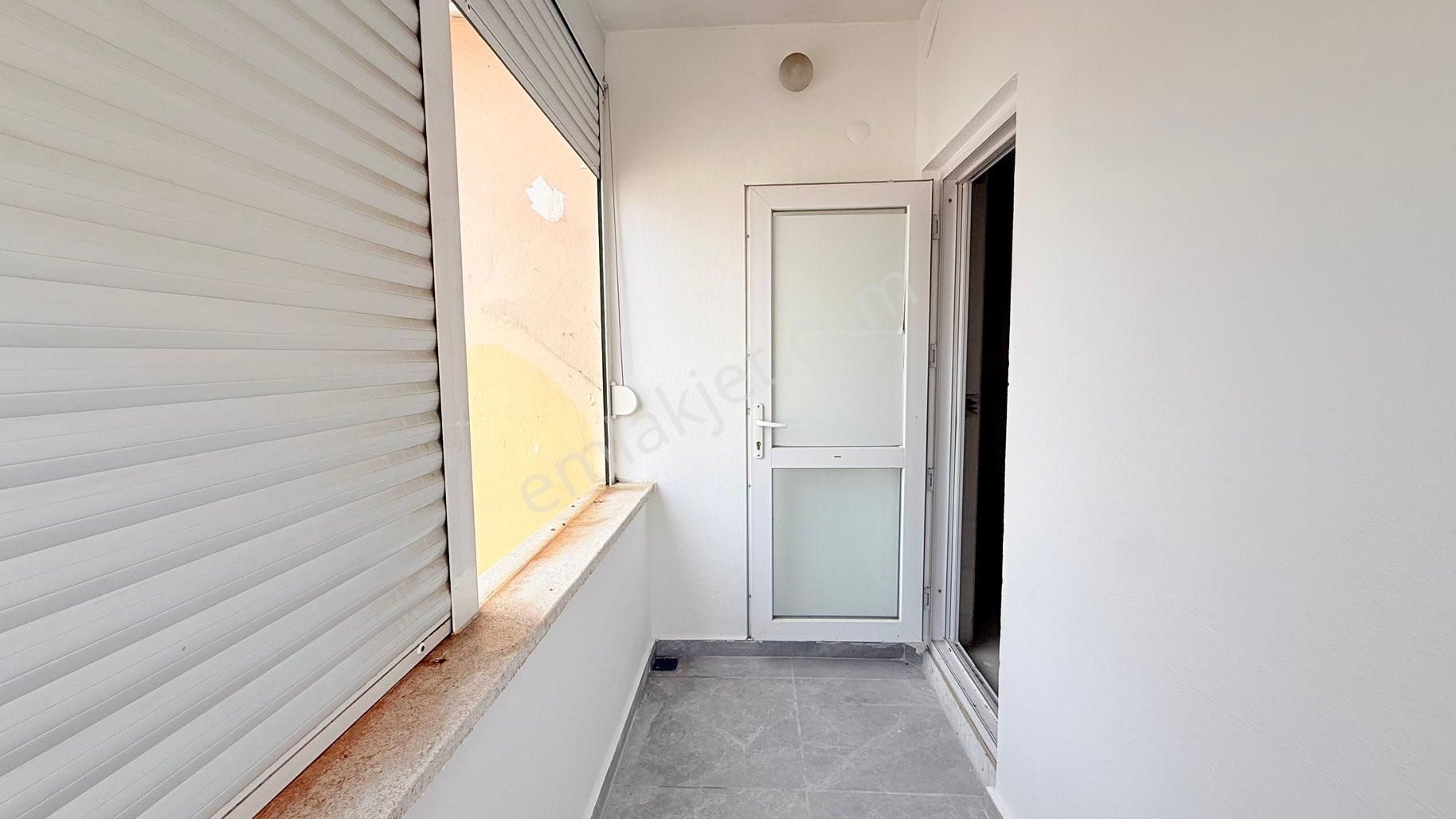 Didim Merkezde Kent Meydanında 2+1 Geniş Teraslı Masrafsız Daire - Yazlık - Görsel 32