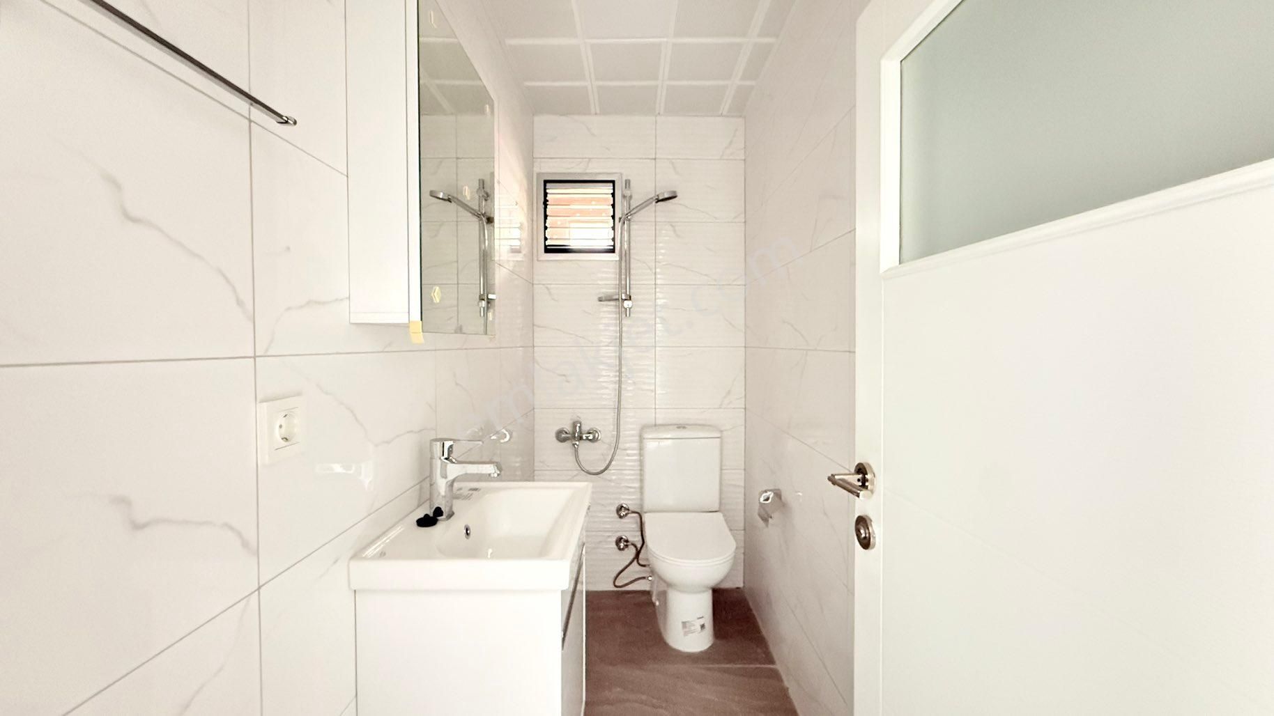 Didim Merkezde Kent Meydanında 2+1 Geniş Teraslı Masrafsız Daire - Yazlık - Görsel 9