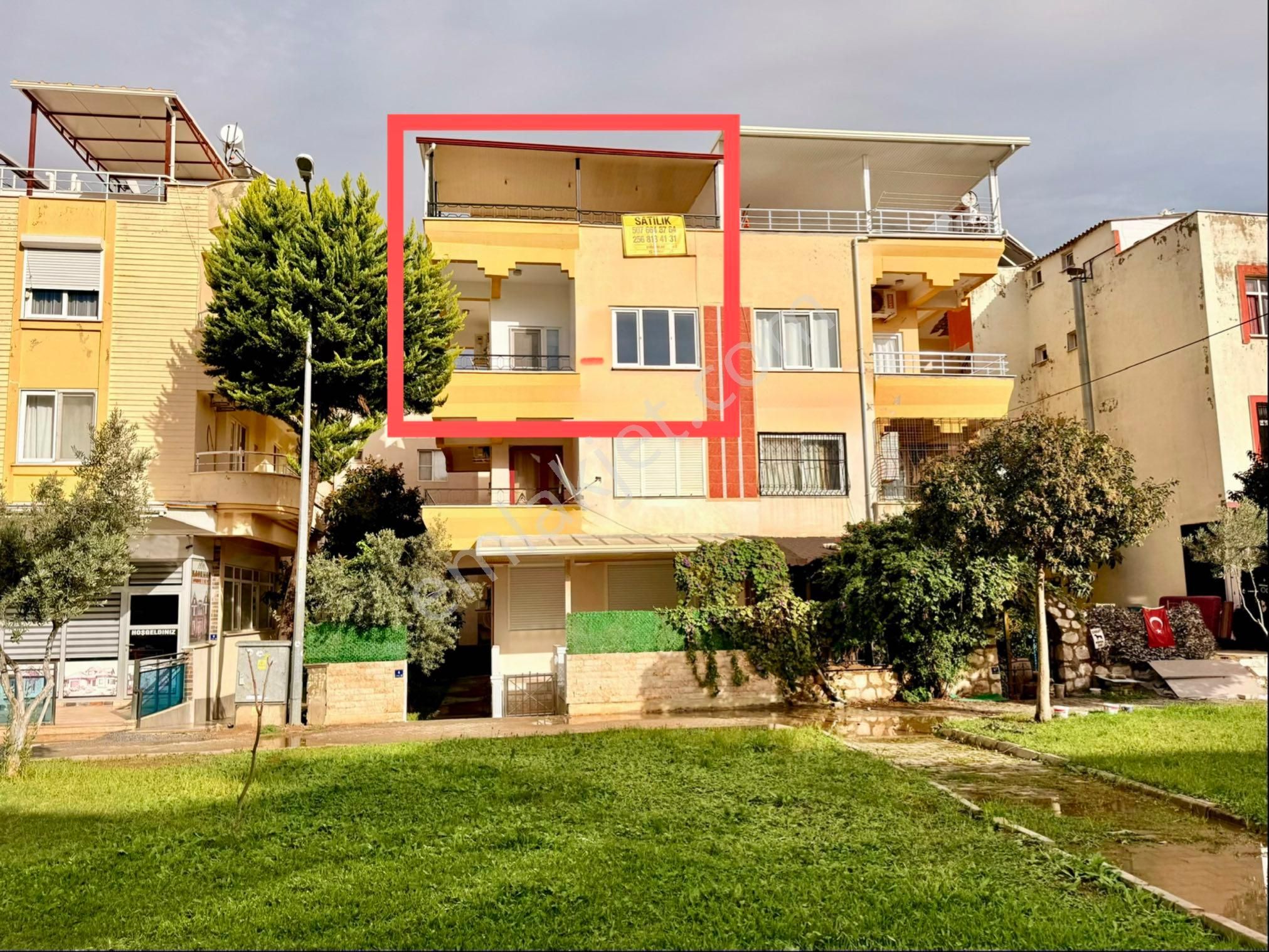 Didim Merkezde Kent Meydanında 2+1 Geniş Teraslı Masrafsız Daire - Yazlık