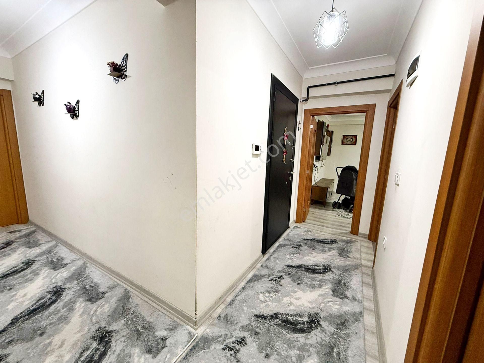 Alban'dan Balkonlu Metrobüse 12 Dk Asansörlü 115m² 2+1 Ara Kat - Görsel 19