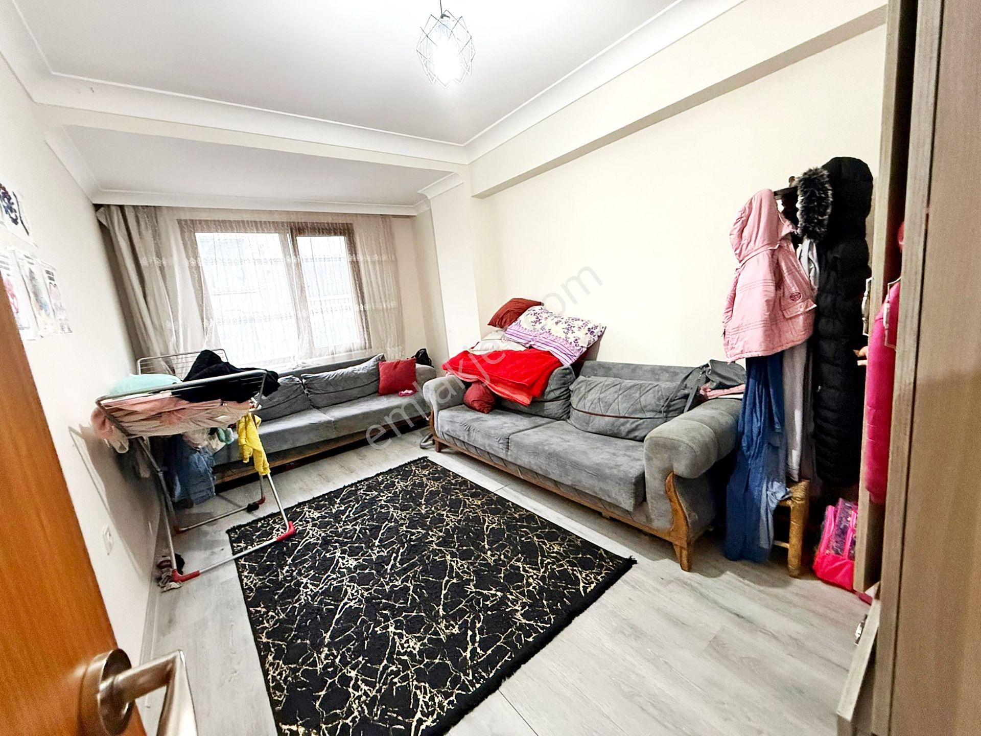 Alban'dan Balkonlu Metrobüse 12 Dk Asansörlü 115m² 2+1 Ara Kat - Görsel 11