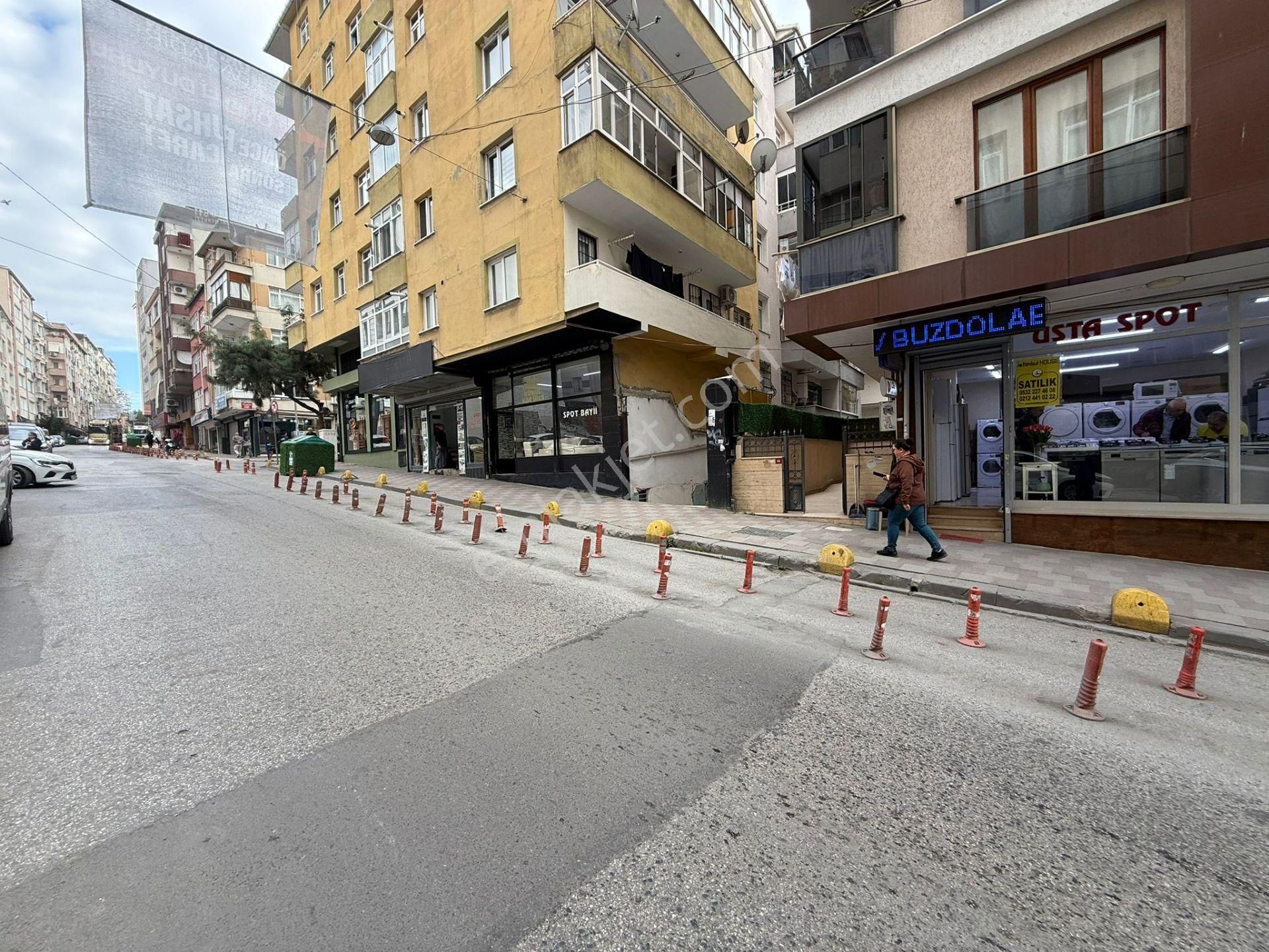 İstanbul House'dan Bahçelievler'de 6 Yıllık Binada 40m2 Dükkan - Görsel 2