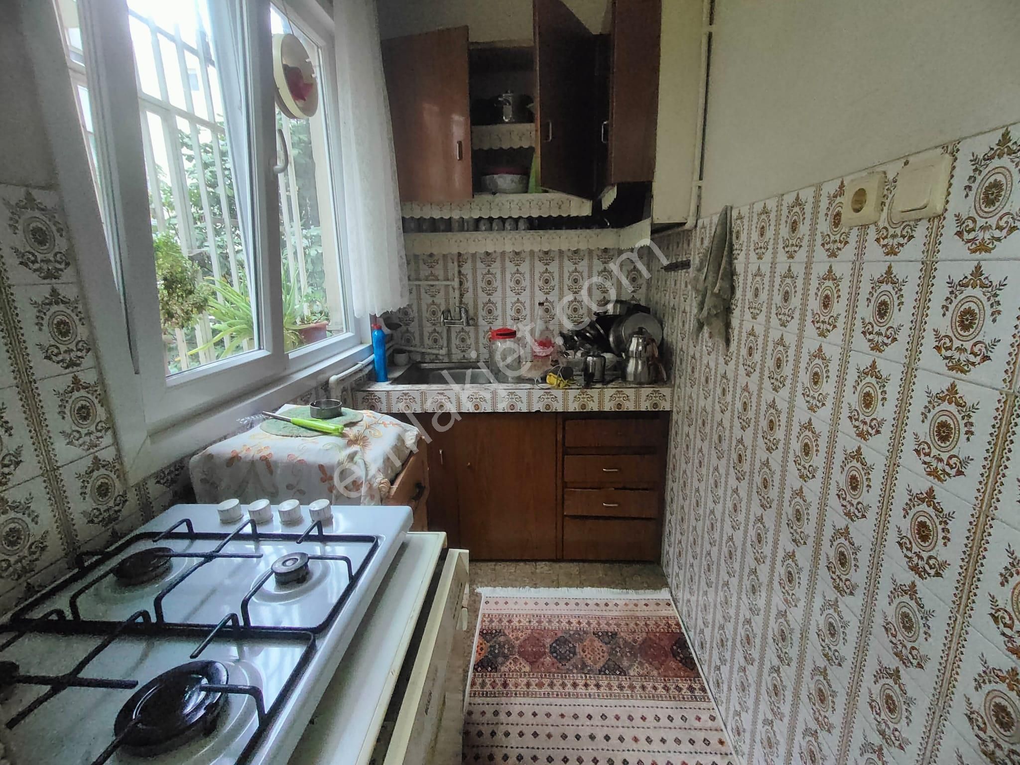 Emlak Dünyası Beşçeşmeler Meydanda Heryere 5 Dk Sahil Marmaray - Görsel 18