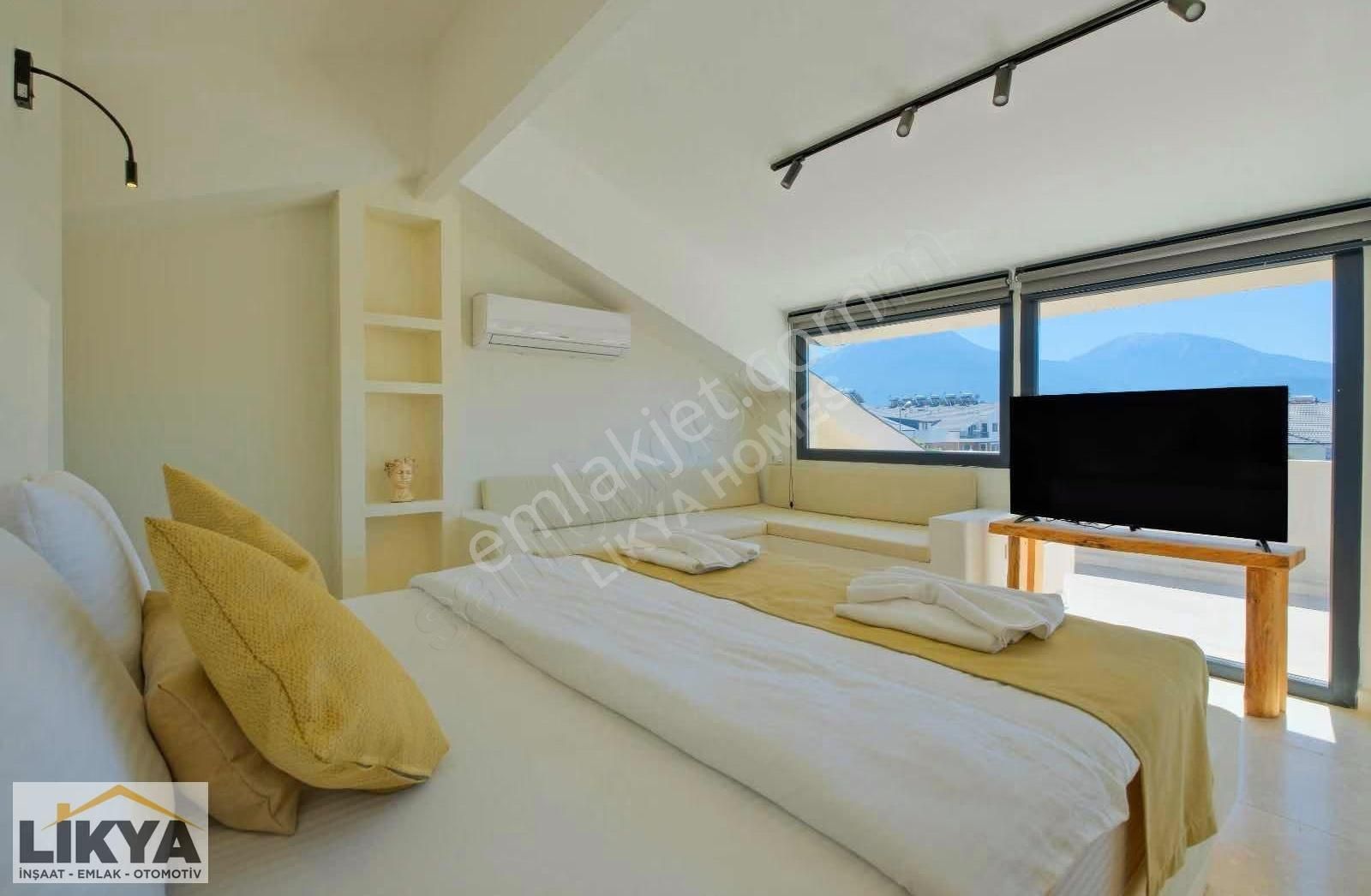 Foça Mah. Ultra Lüks Asansörlü Yerden Isıtma Sistemli Villa - Görsel 18