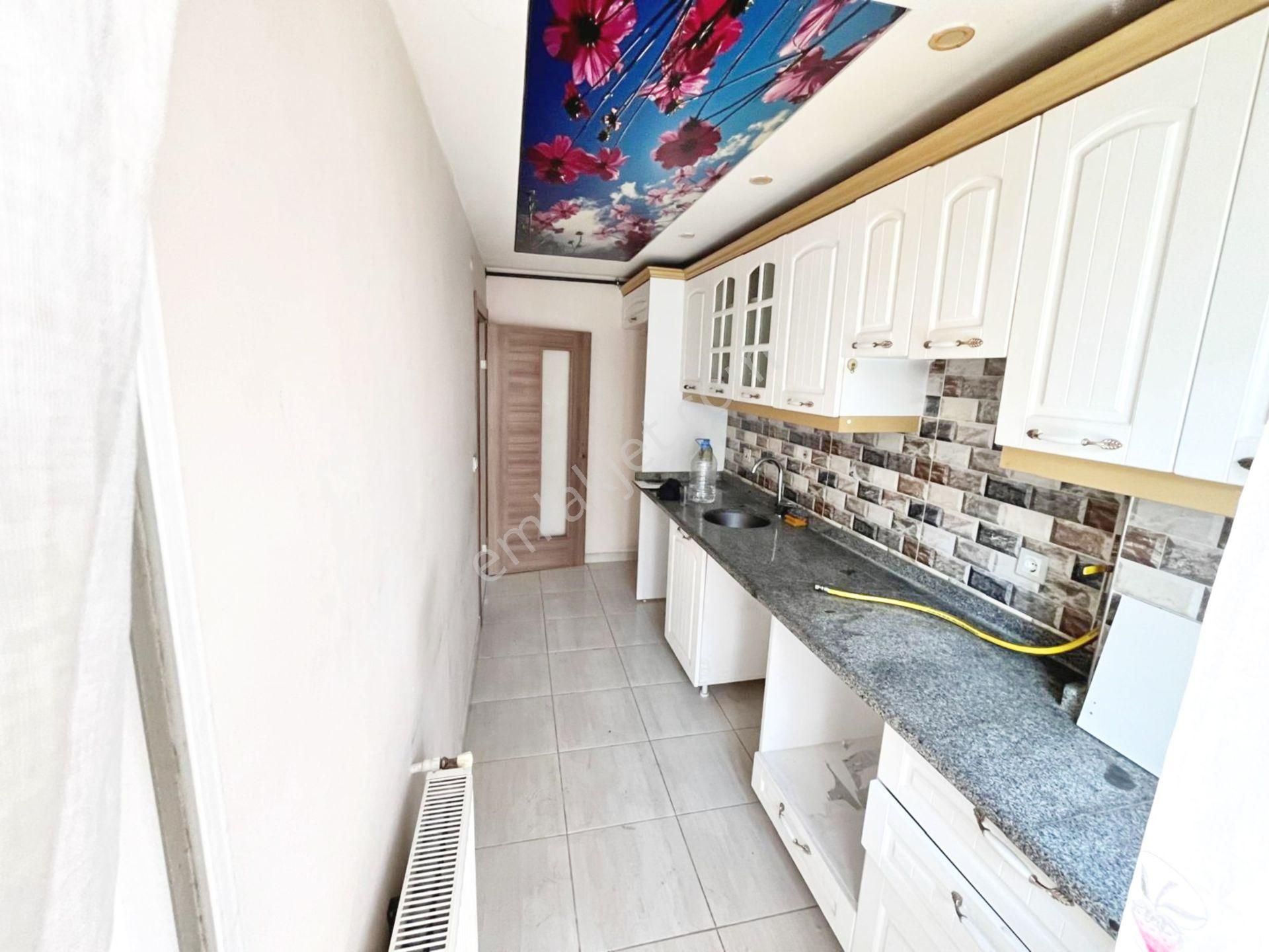 Alban'dan Metrobüse 10dk Ebeveyn Banyolu 95m² 2+1 Ara Kat - Görsel 4