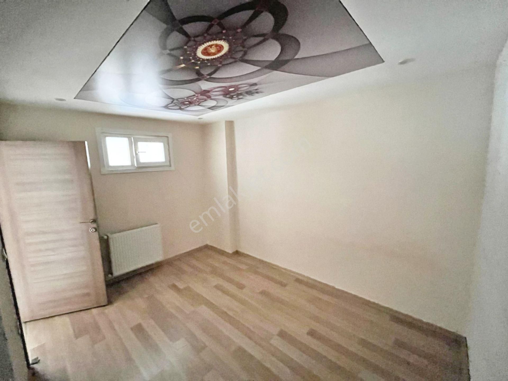 Alban'dan Metrobüse 10dk Ebeveyn Banyolu 95m² 2+1 Ara Kat - Görsel 15