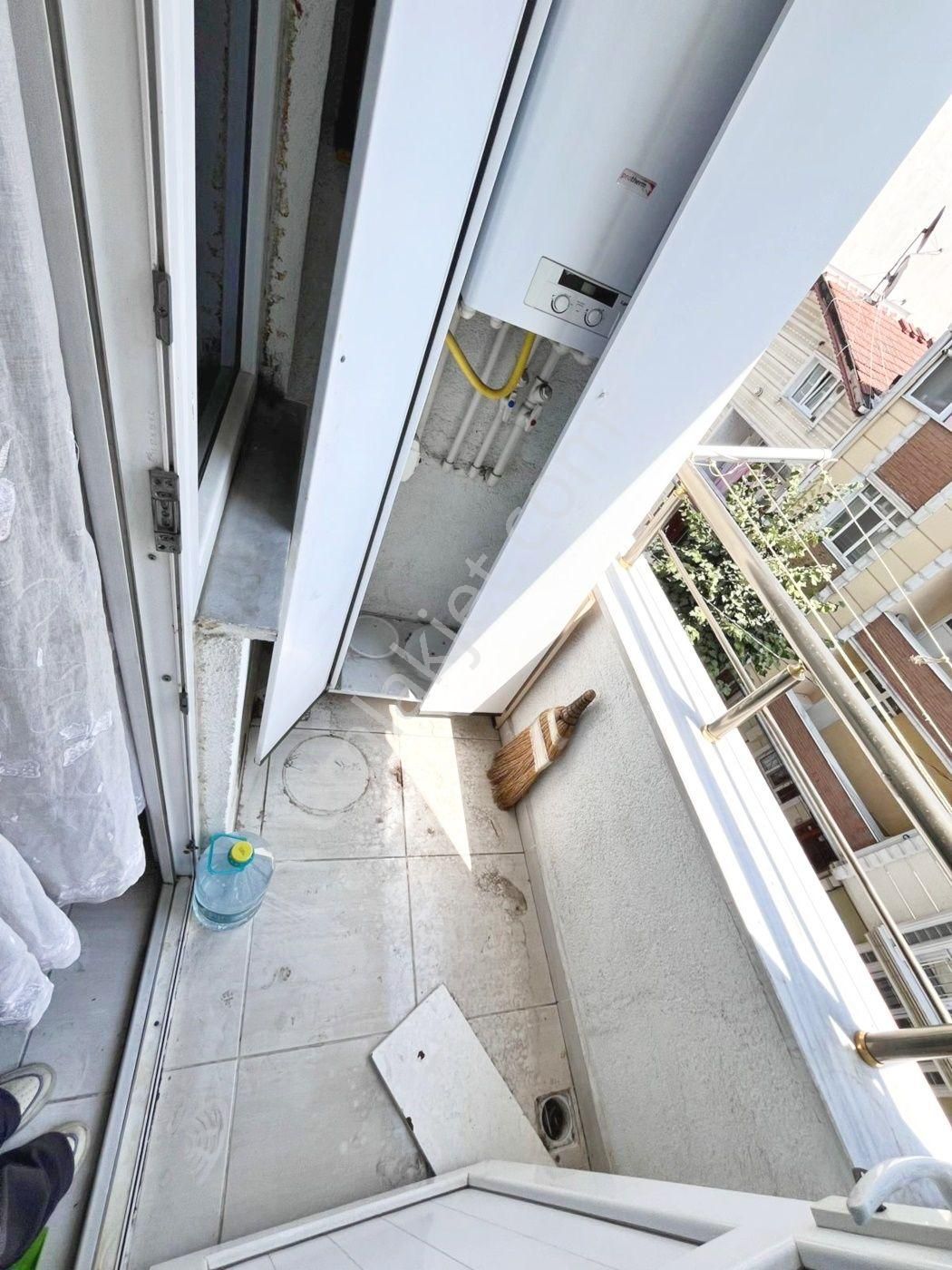 Alban'dan Metrobüse 10dk Ebeveyn Banyolu 95m² 2+1 Ara Kat - Görsel 5