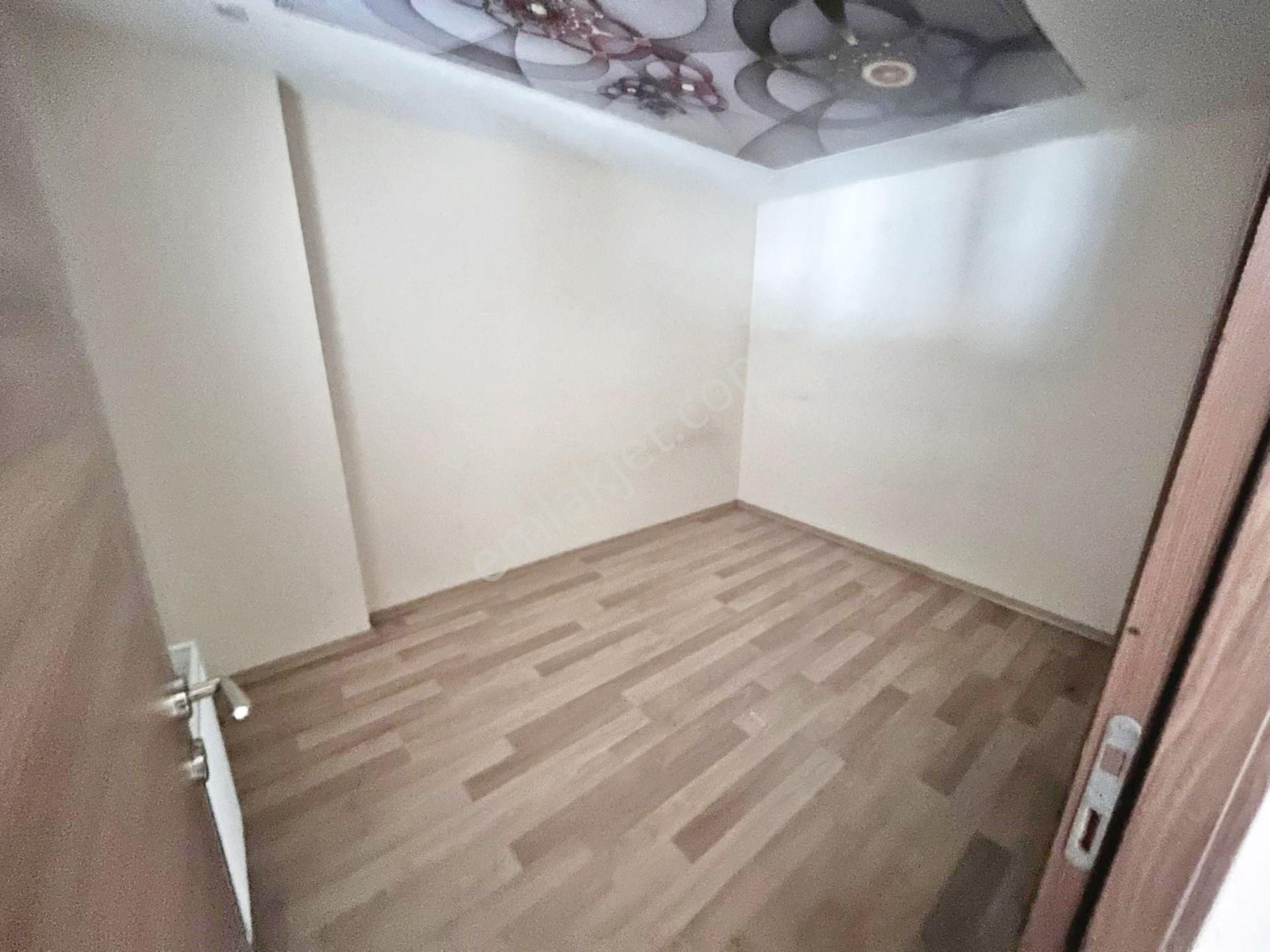 Alban'dan Metrobüse 10dk Ebeveyn Banyolu 95m² 2+1 Ara Kat - Görsel 14