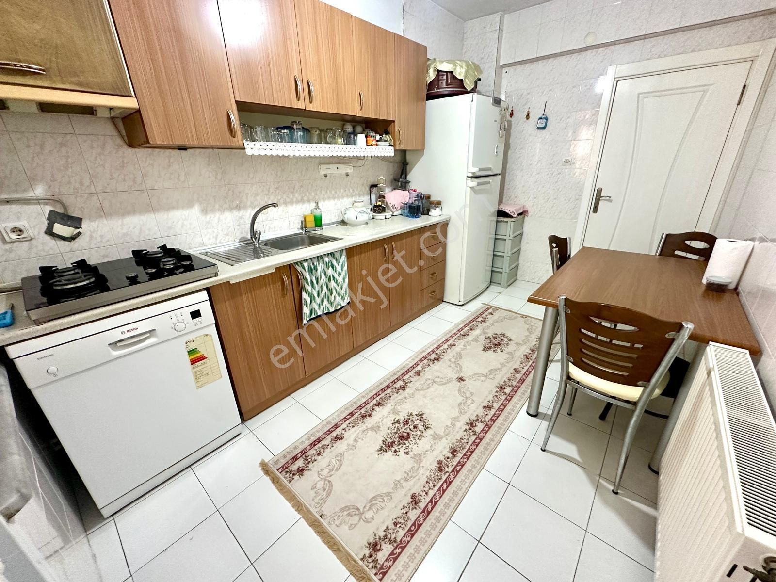 Goldhouse Dan Satılık 3+1 Geniş Fırsat Daire - Görsel 8