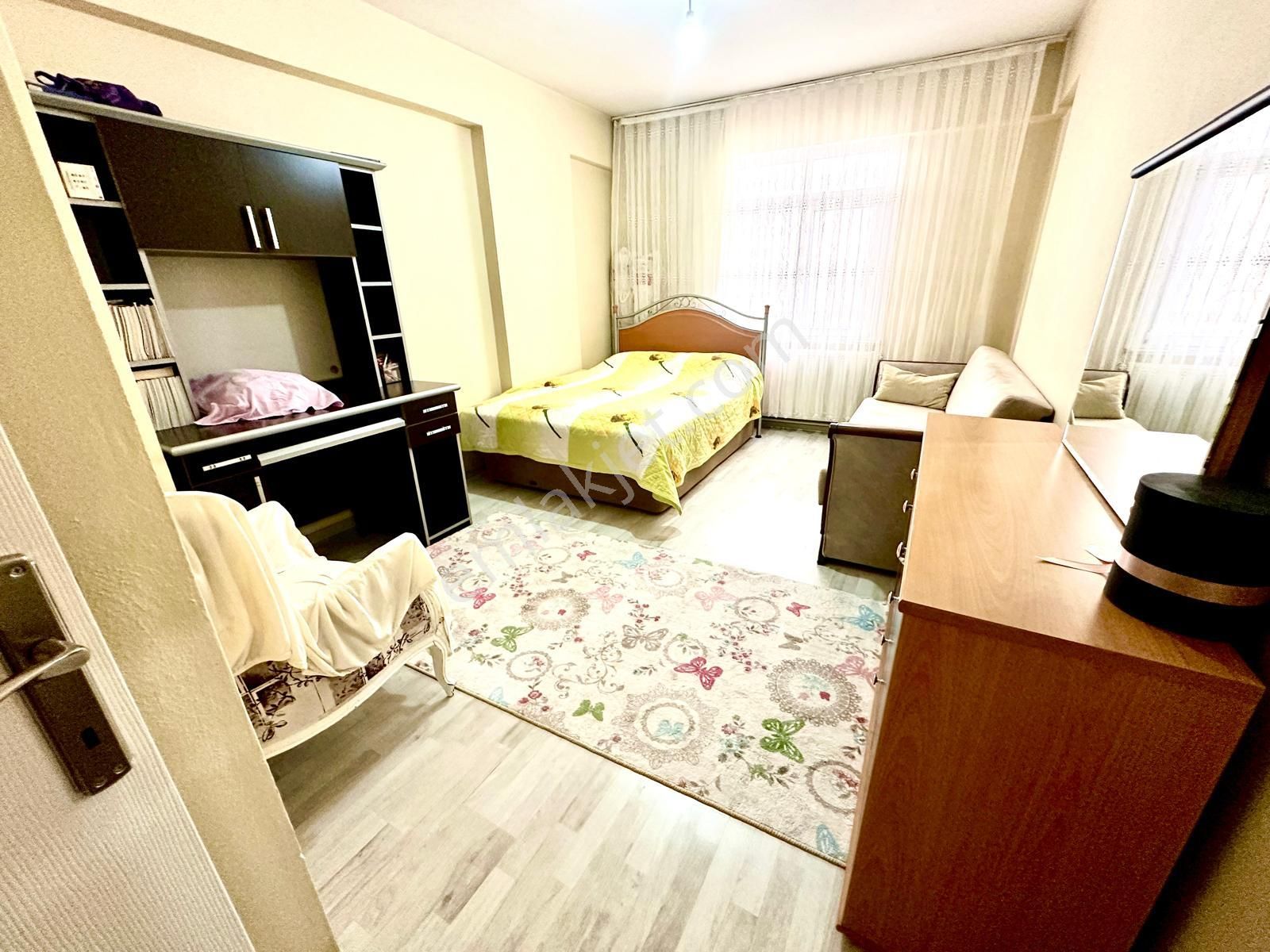 Goldhouse Dan Satılık 3+1 Geniş Fırsat Daire - Görsel 15