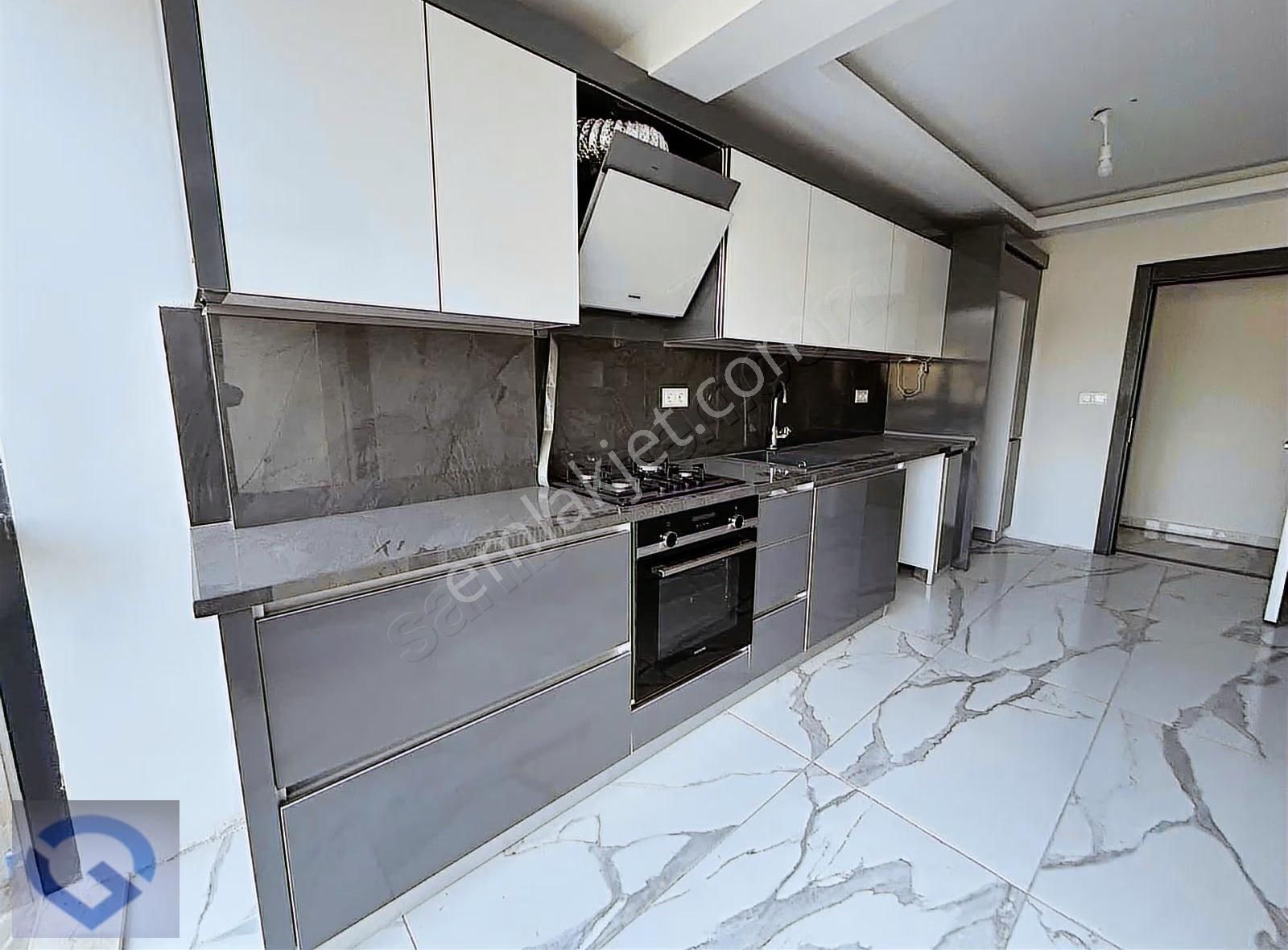 Güvenci'den Zübeyde Hanım Mah'de Geniş,ferah,aydınlık 3+1satılık - Görsel 20