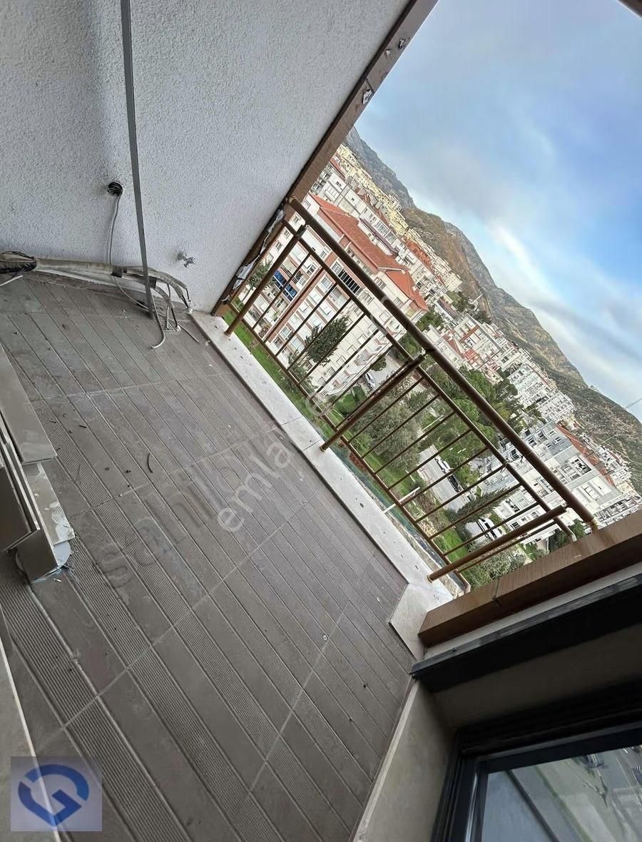 Güvenci'den Zübeyde Hanım Mah'de Geniş,ferah,aydınlık 3+1satılık - Görsel 12