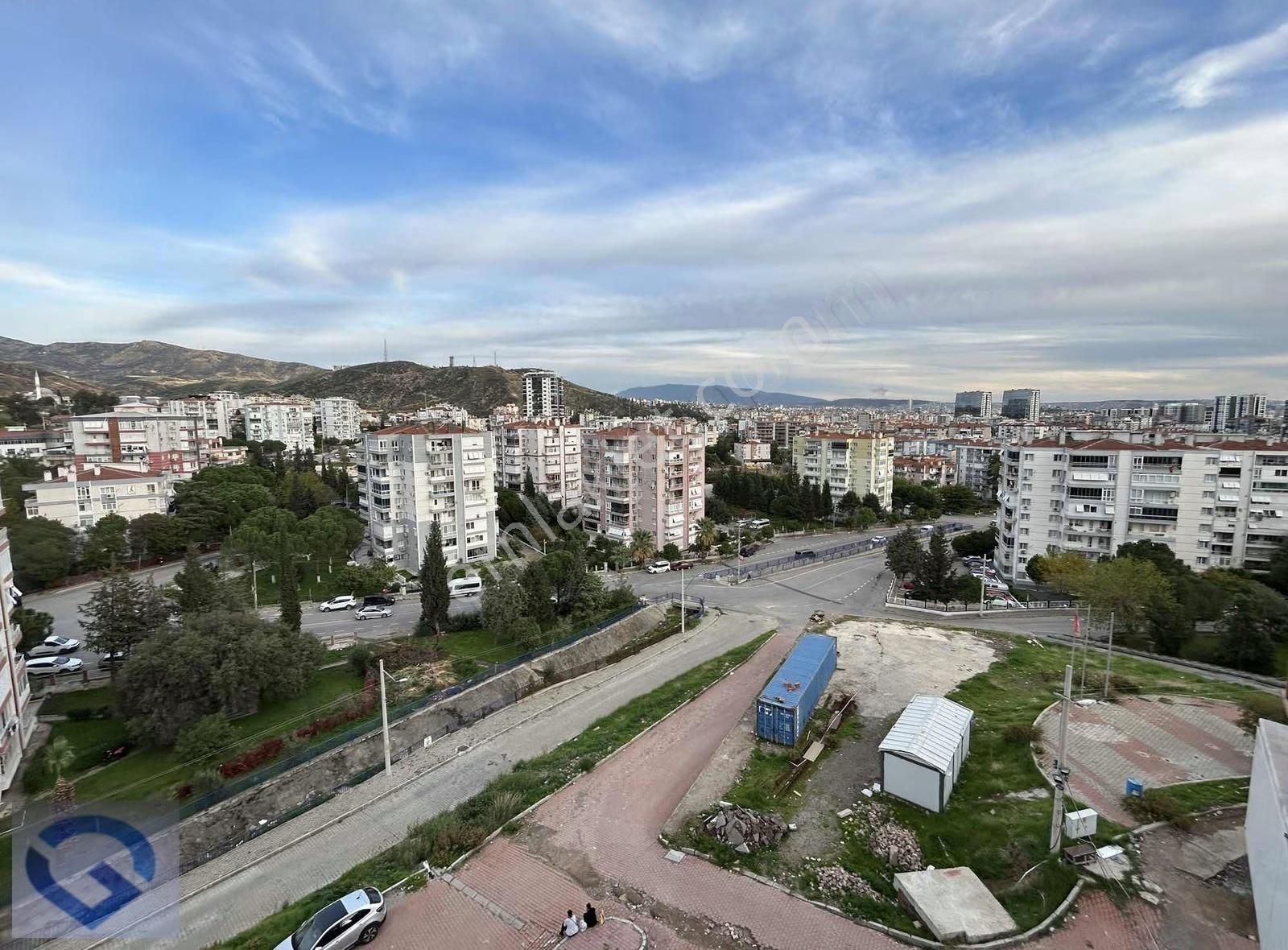 Güvenci'den Zübeyde Hanım Mah'de Geniş,ferah,aydınlık 3+1satılık - Görsel 4