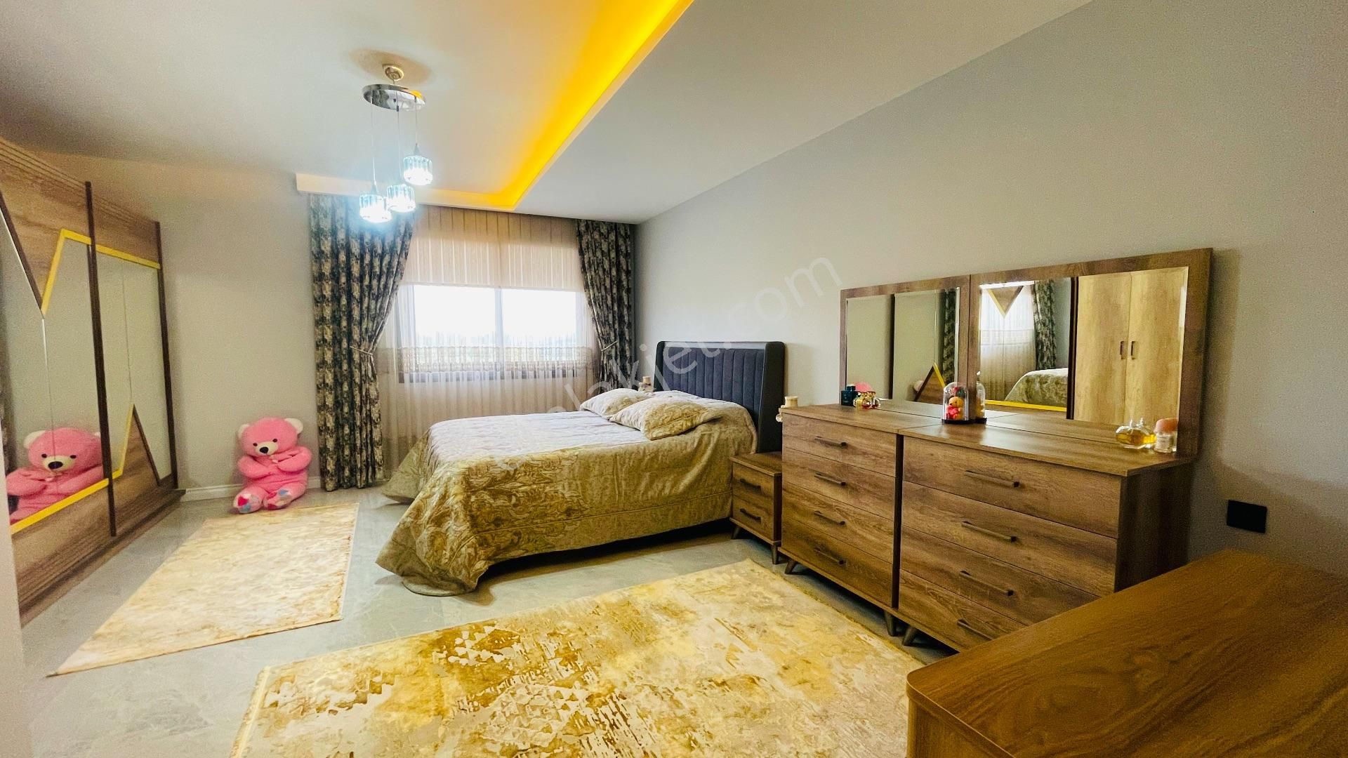 Kuşadası’nda Geniş Arsasıyla Satılık Lüks Köy Evi – Işık Can Konağı - Görsel 33