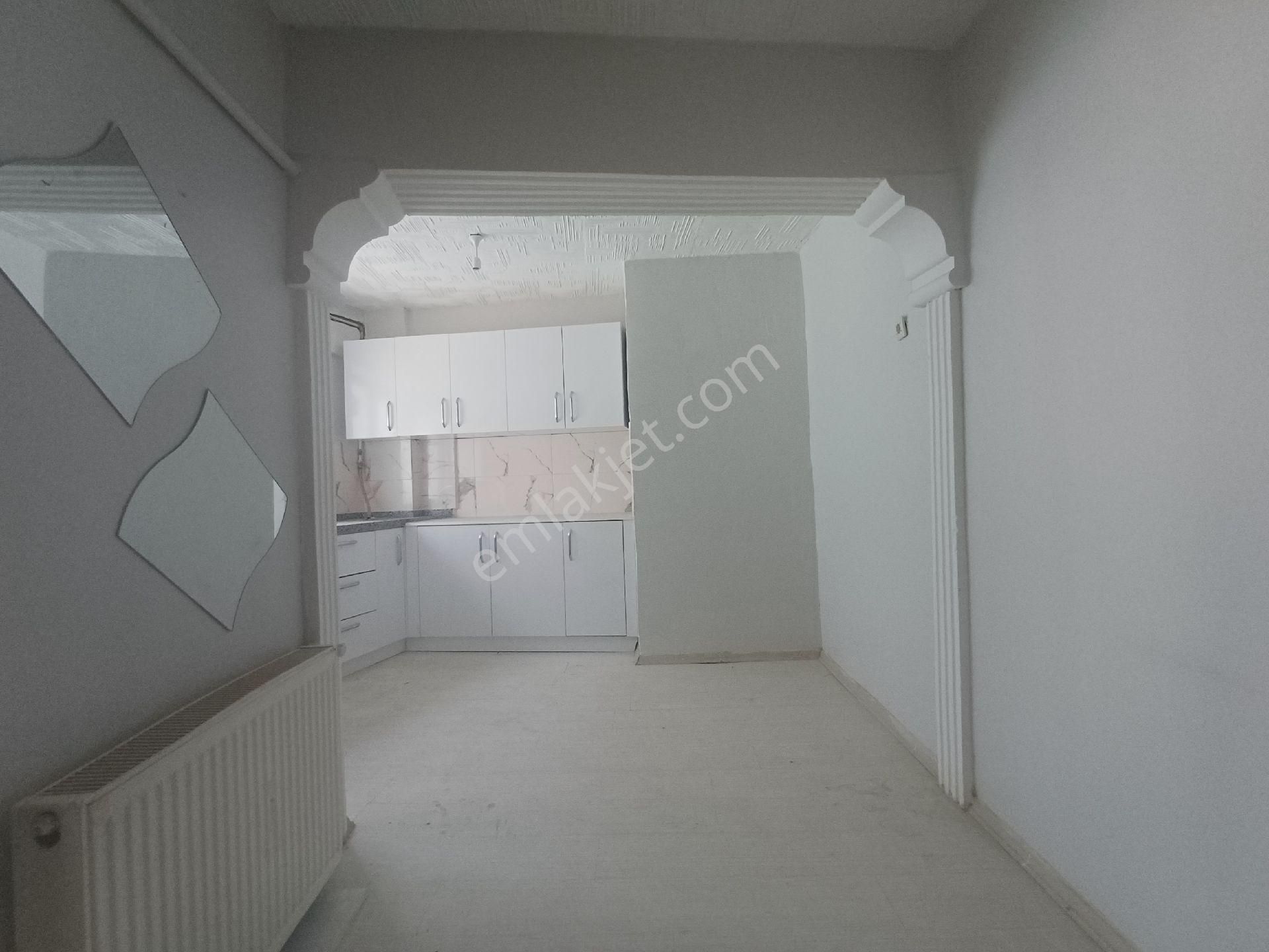 Altıparmak 2+1 Arakat Satılık Daire - Görsel 18