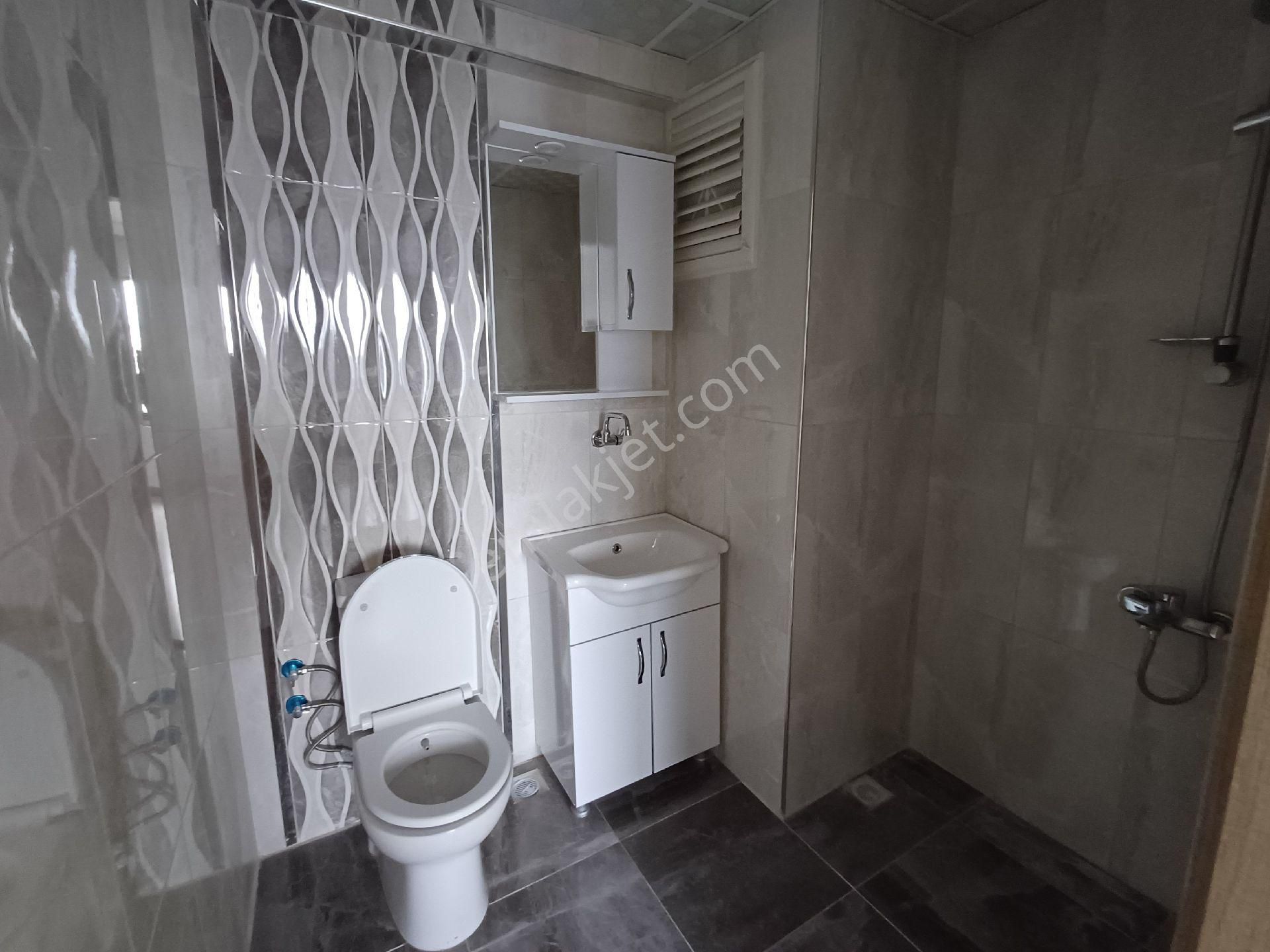 Doğru Gayrimenkulden Site İçerisinde Kapalı Mutfak 110 M2 Geniş 2+1 - Görsel 24
