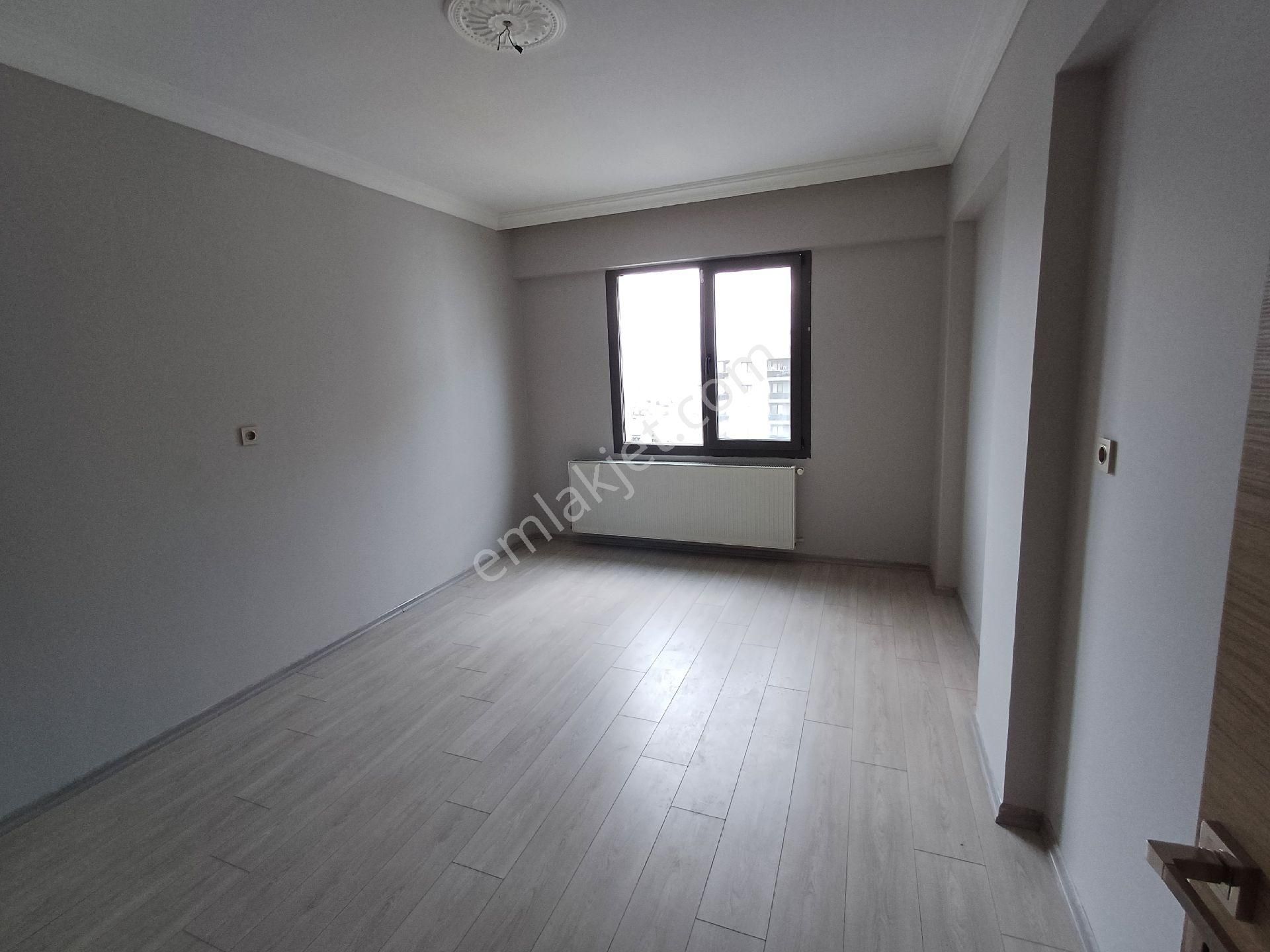 Doğru Gayrimenkulden Site İçerisinde Kapalı Mutfak 110 M2 Geniş 2+1 - Görsel 22