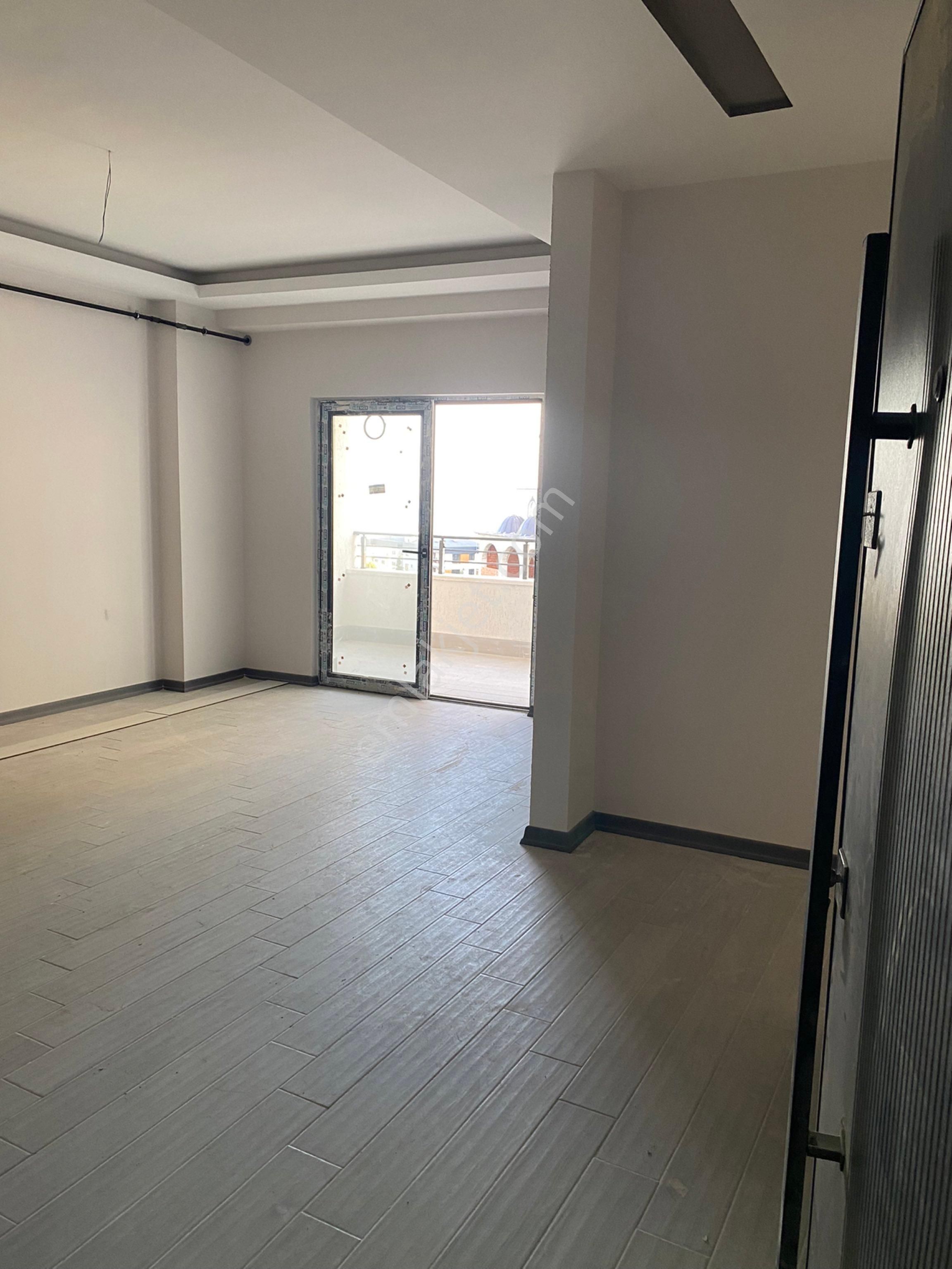 Satılık Deniz Manzaralı 2 + 1 Daire - Görsel 9