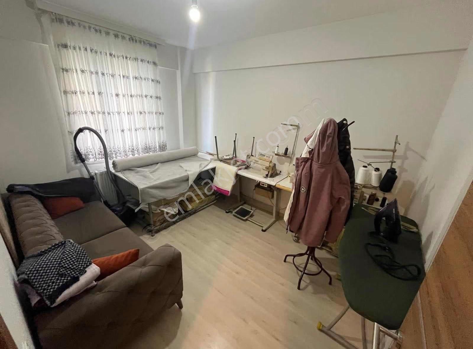 Sınırsız Kredili 2+1 Ayrı Mutfak Aile Binası Araç Takası Vardır - Görsel 11