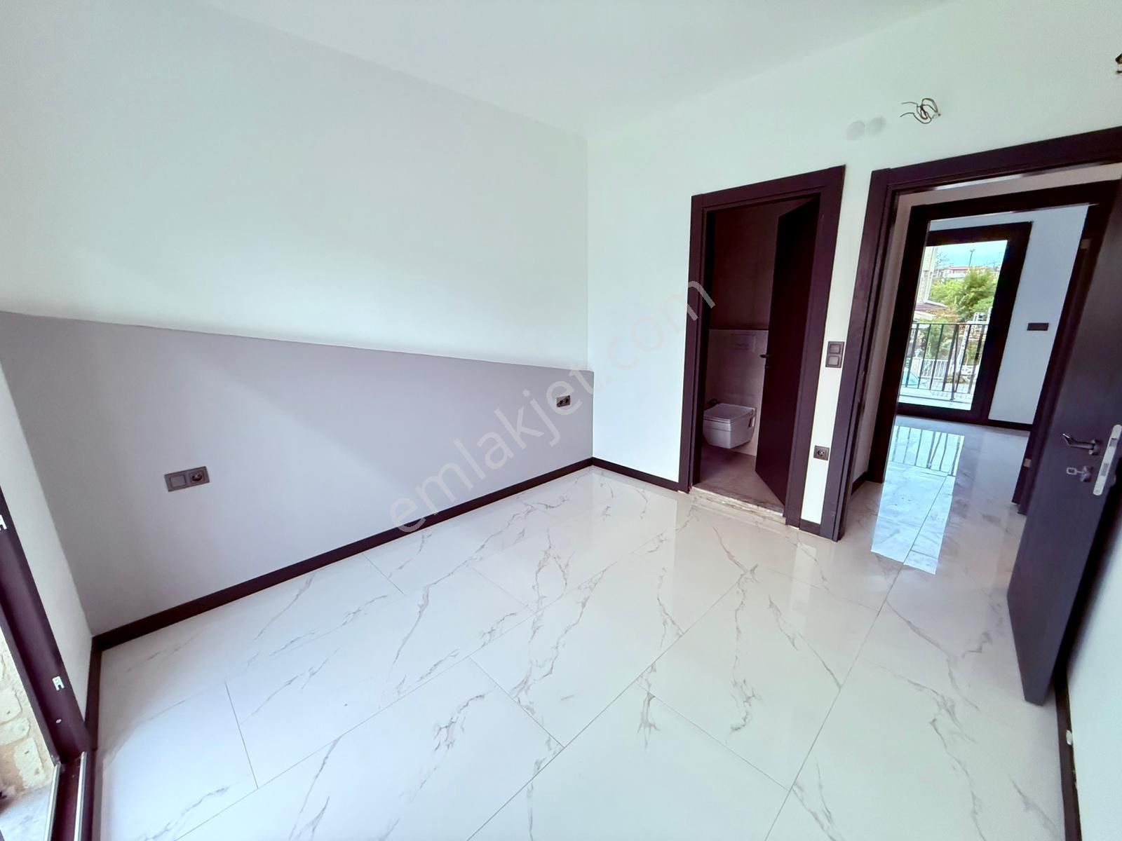 Kuşadası Güzelçamlı'da Özel Havuzlu Beyaz Eşyalı 3+1 Villa - Görsel 22