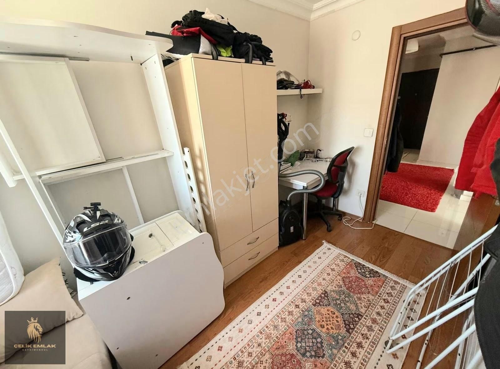 Ümraniye Çarşı İstiklal Mah. Sitede Yüksek Kat 3+1 - Görsel 21