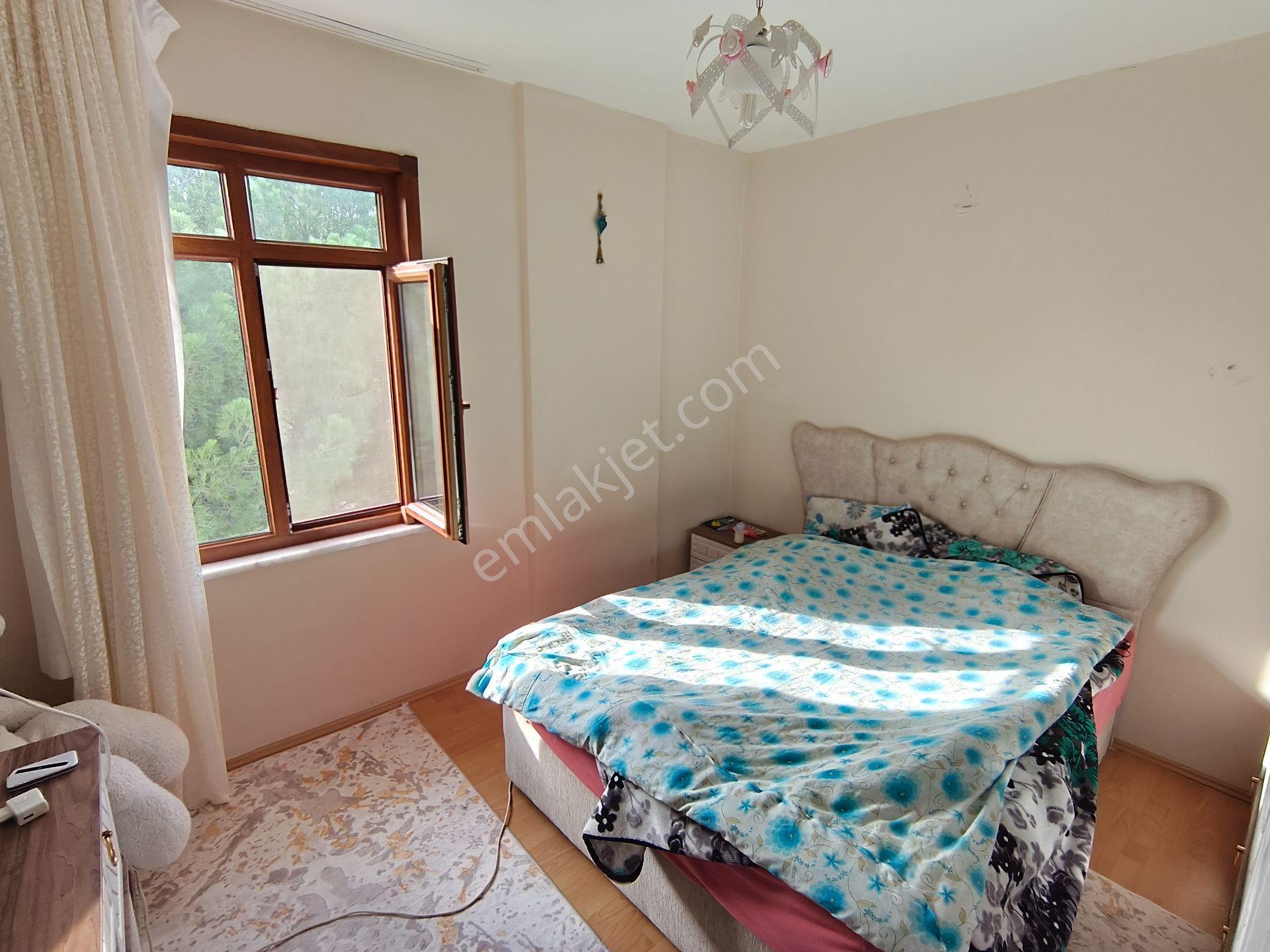 Bulut Yatırımdan 200 M² 5+1 Deniz Manzaralı 3 Katlı Müstakil Ev Ve Arsası - Görsel 9