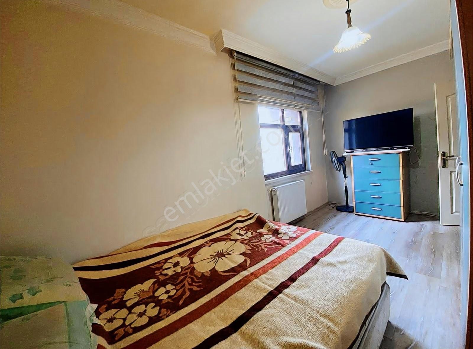 Merkezi Lokasyonda Ara Katta Fırsat 4+1 Daire - Görsel 13