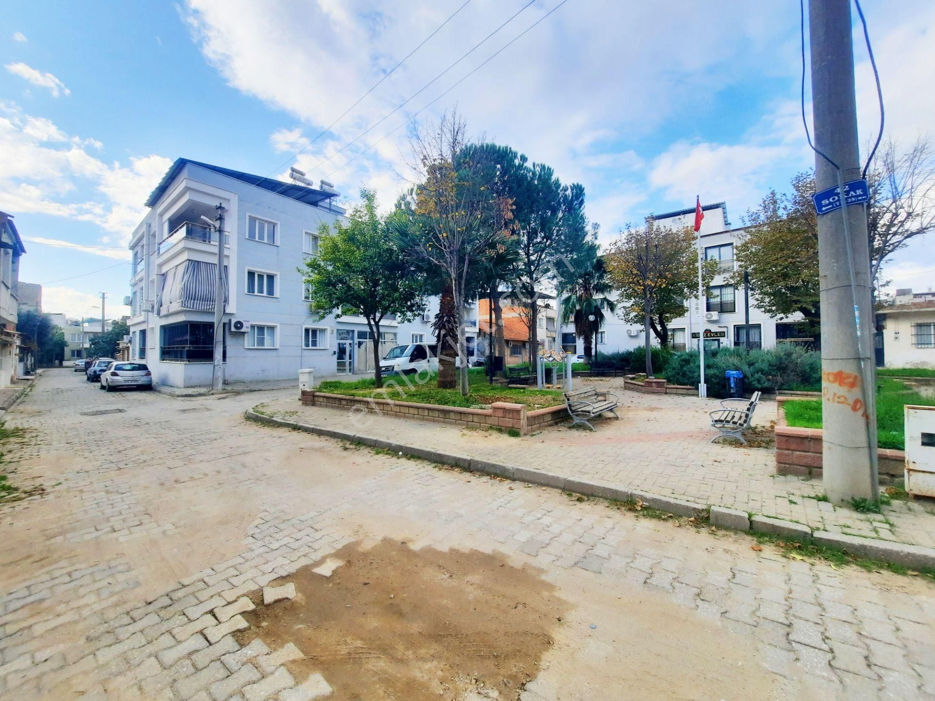 Karaçayda Park Manzaralı, Balkonlu, Köşebaşı 3.kat, 2+0 Daire.. - Görsel 16