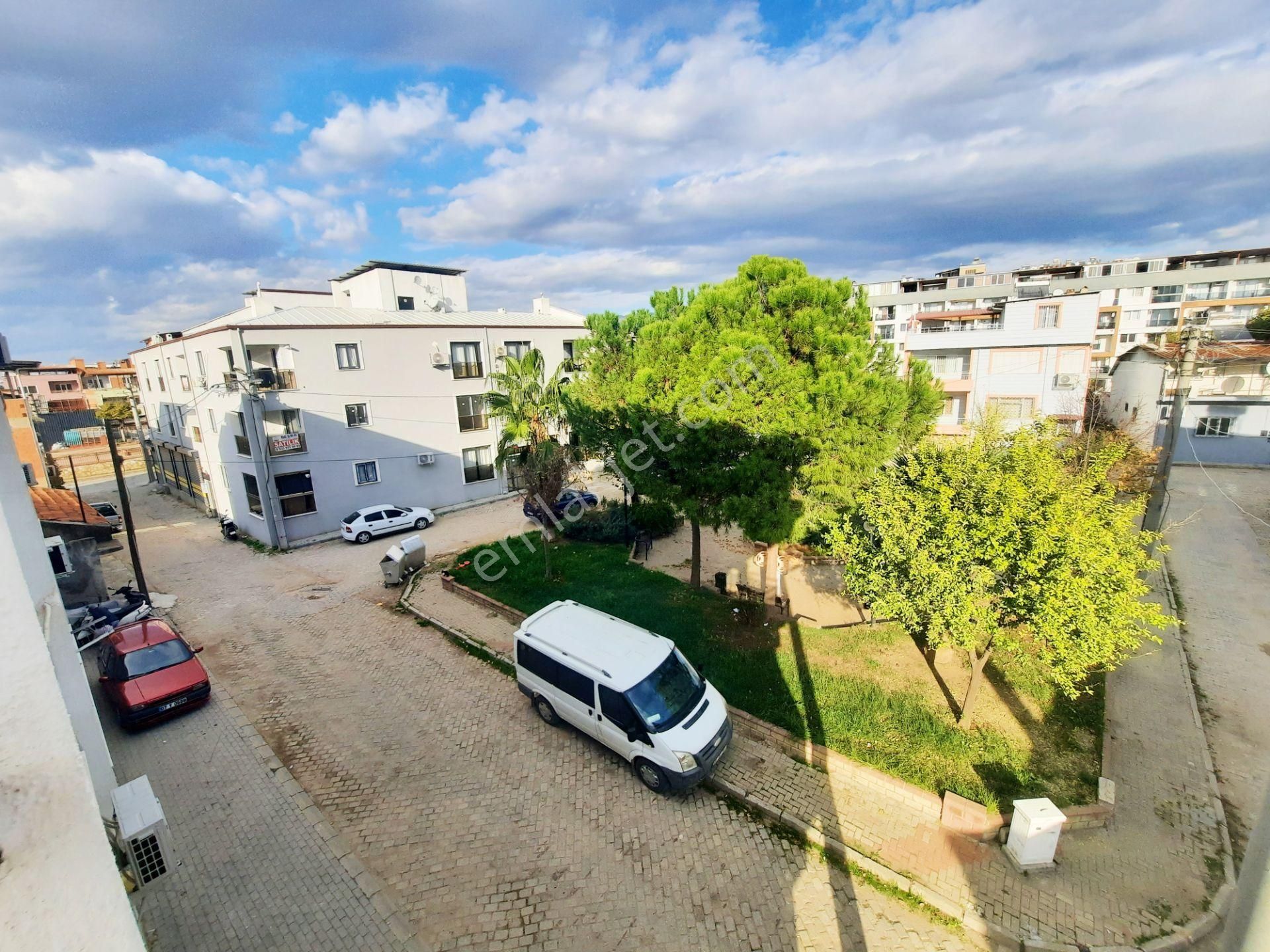 Karaçayda Park Manzaralı, Balkonlu, Köşebaşı 3.kat, 2+0 Daire.. - Görsel 12