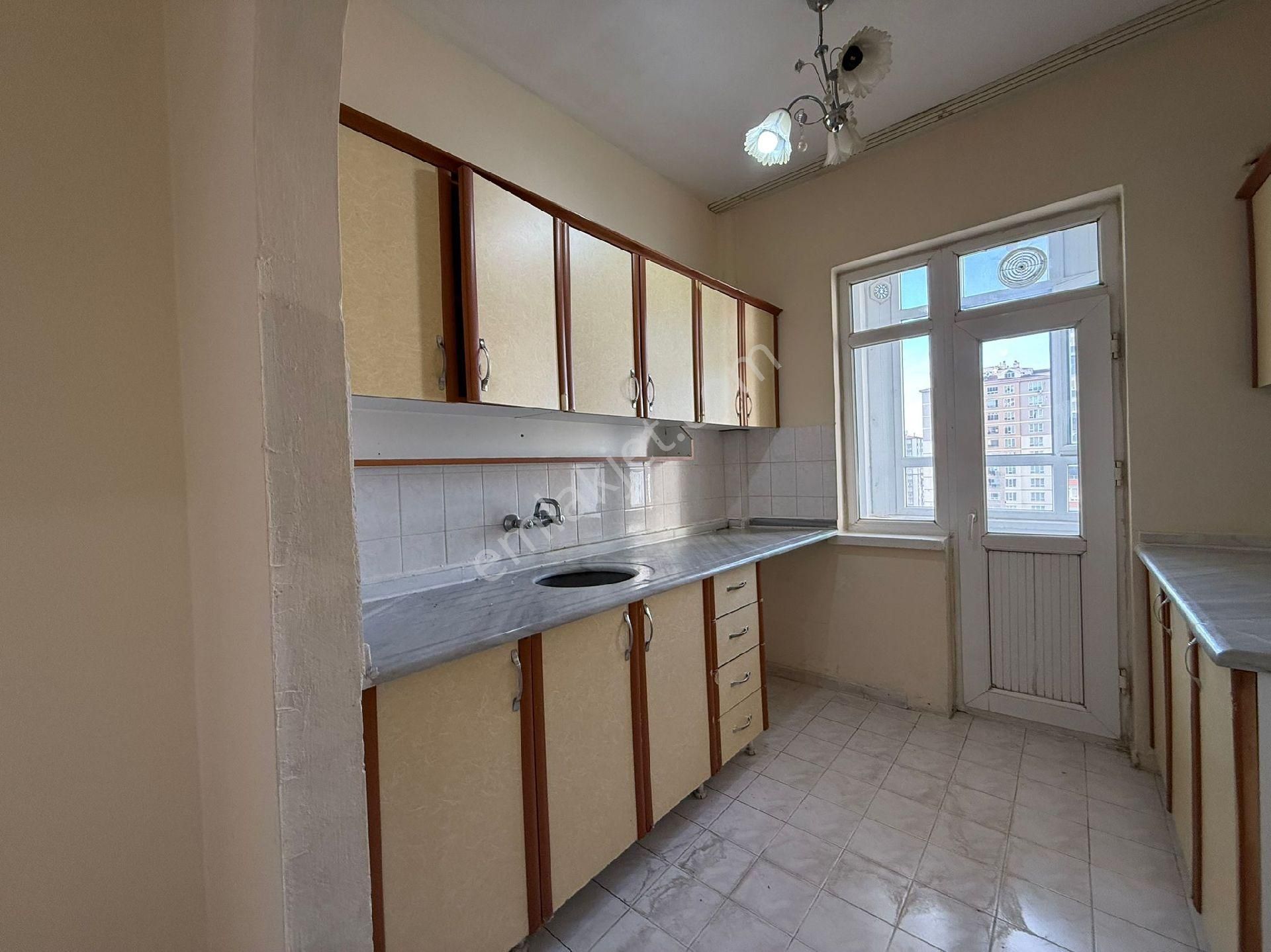 Talas Mevlana Mahallesinde Tramvaya Cephe Boş Daire - Görsel 21