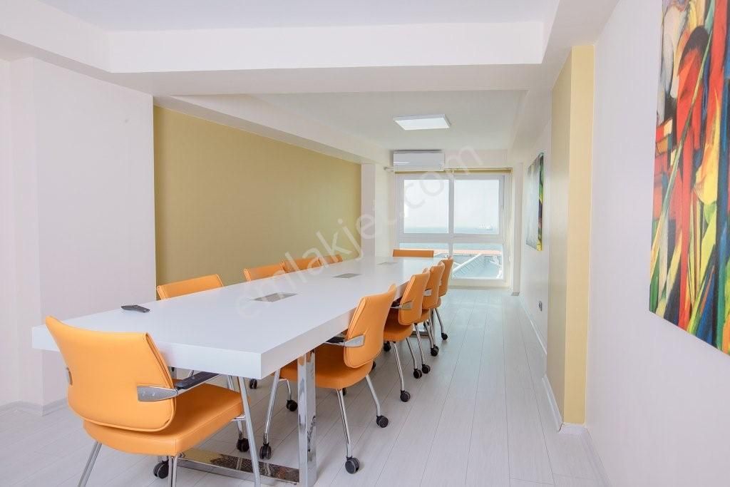 Konak'ta Ana Cadde Üstünde, Hazır Ofis, Aidat-masraf Yok - Görsel 10