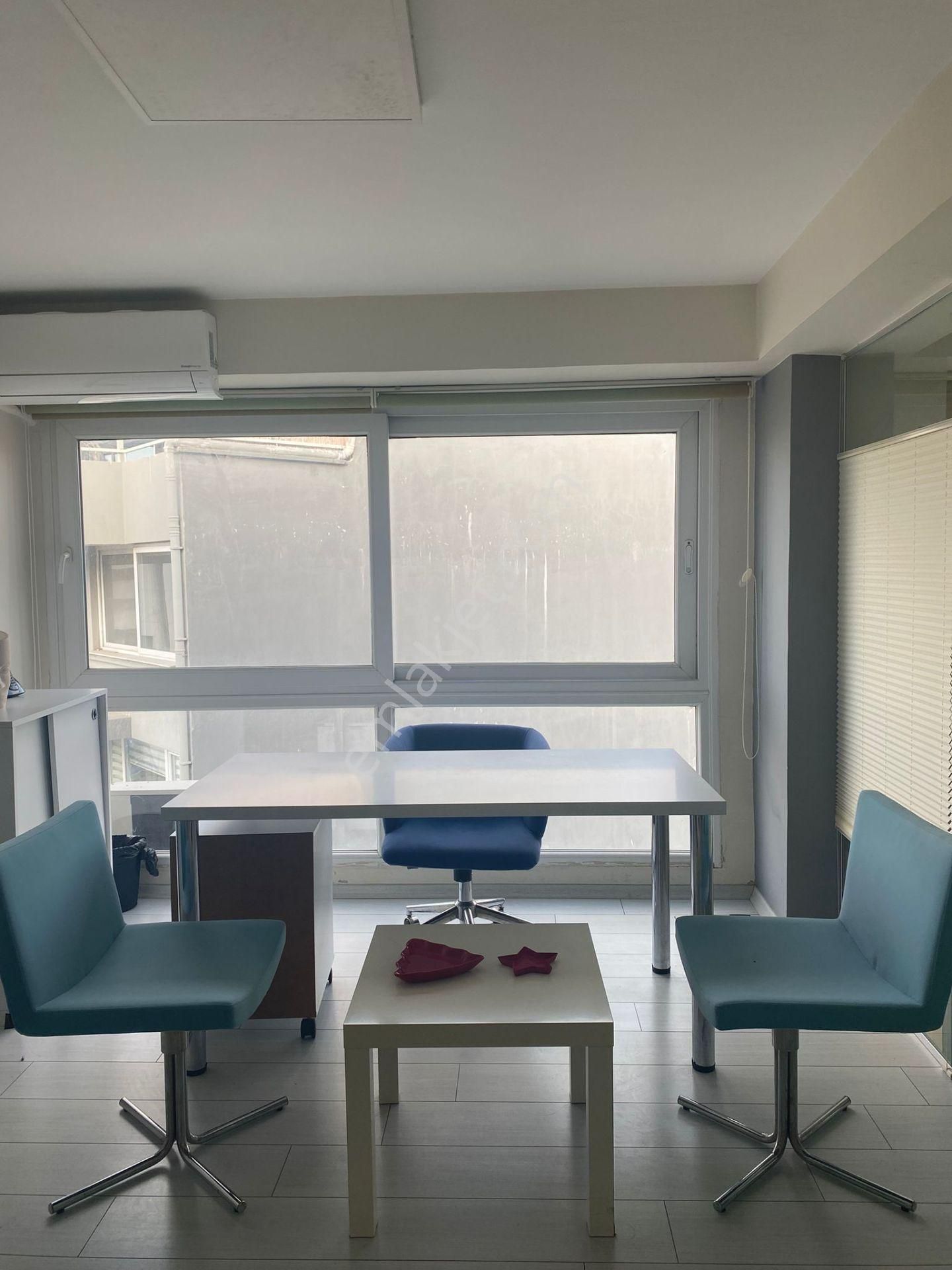 Konak'ta Ana Cadde Üstünde, Hazır Ofis, Aidat-masraf Yok - Görsel 4