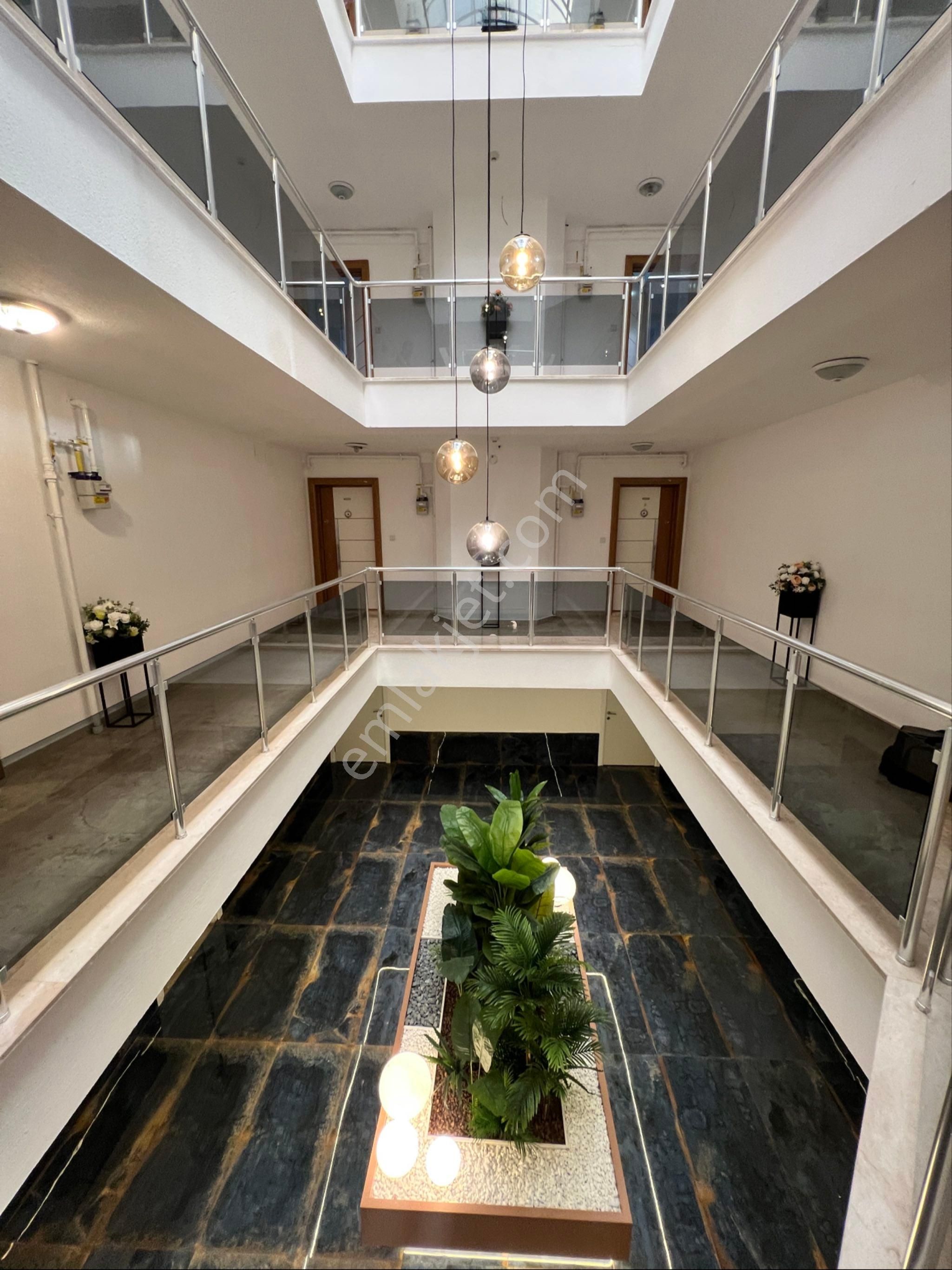 Myra Dan Bereketler Mahallesi Nde Satılık 1+1 Apart - Görsel 18