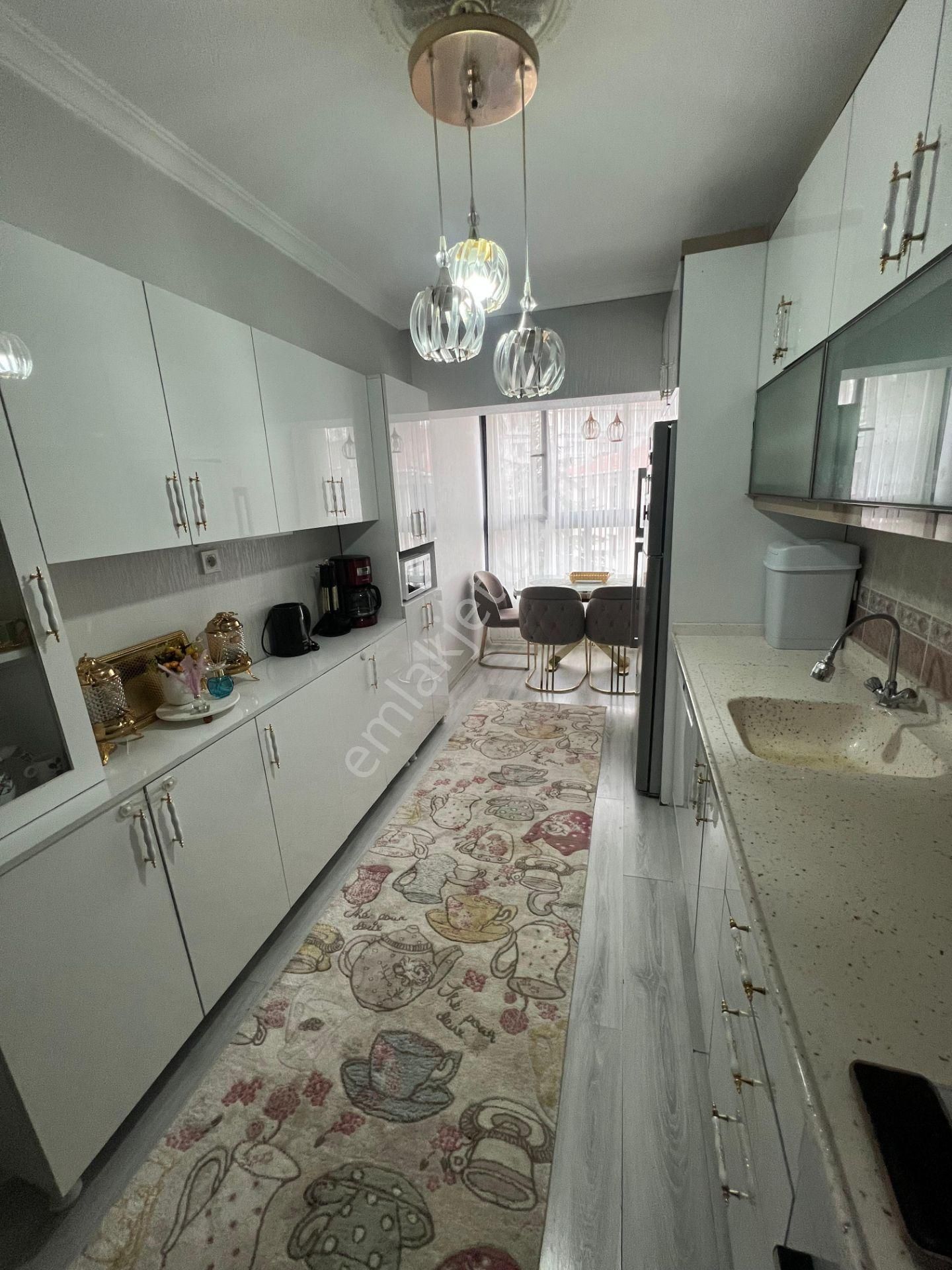 Ufuktepe'de Ankara Manzaralı Full+full Yapılı 5+1 Daire!