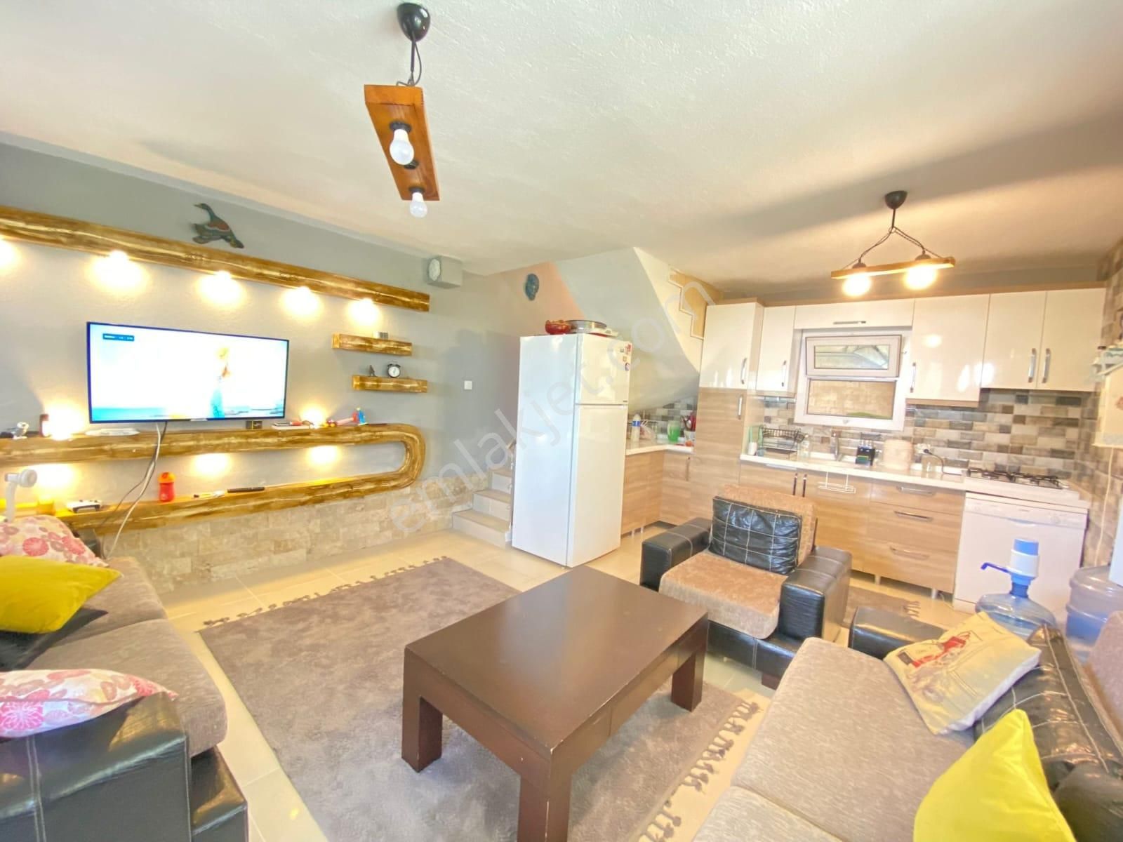 Kuşadası Davutlar Yeni Simge Sitesi'nde Satılık 3+1 Villa - Görsel 4