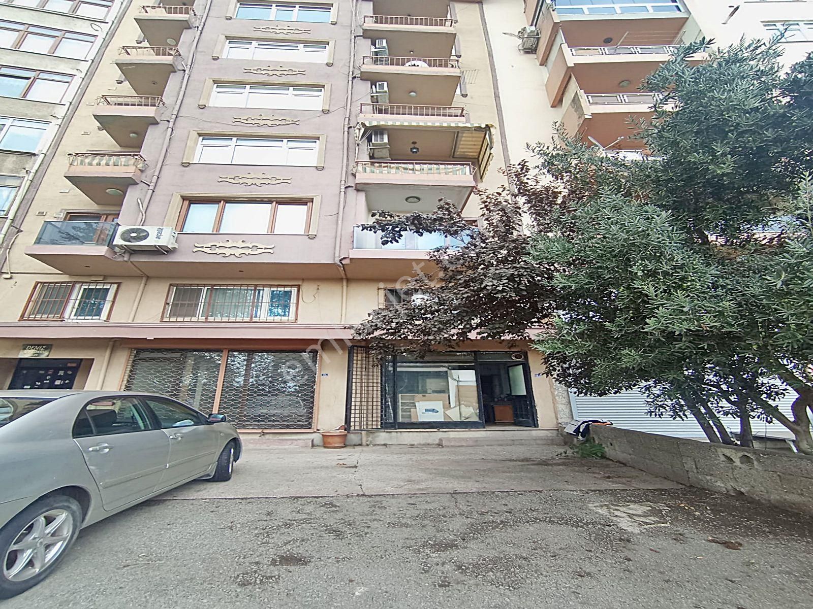İzmit - İstanbul Yolu Üzerinde Merkezi Konumda Asma Katlı 140 M2 Satılık Dükkan!!! - Görsel 2