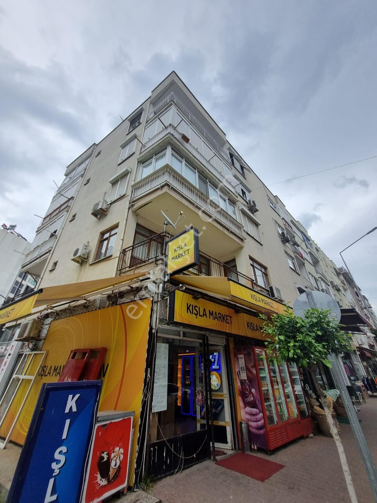 Antalya Muratpaşa Kışla Mahallesinde Satılık 3+1 Arakat Daire - Görsel 18