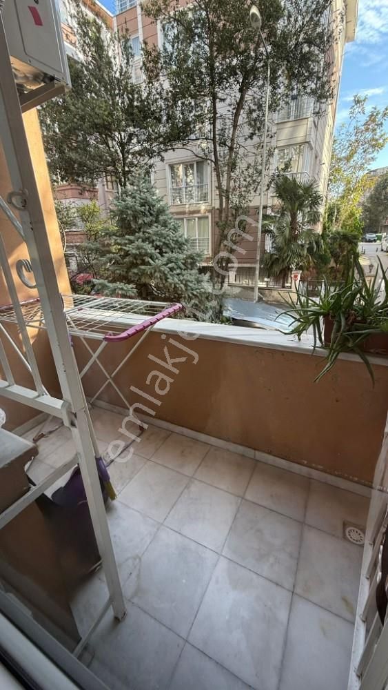 Bakırköy Bahçeli Nizam Da Merkeze Yakın 3+1 Büyük Ferah Daire - Görsel 4